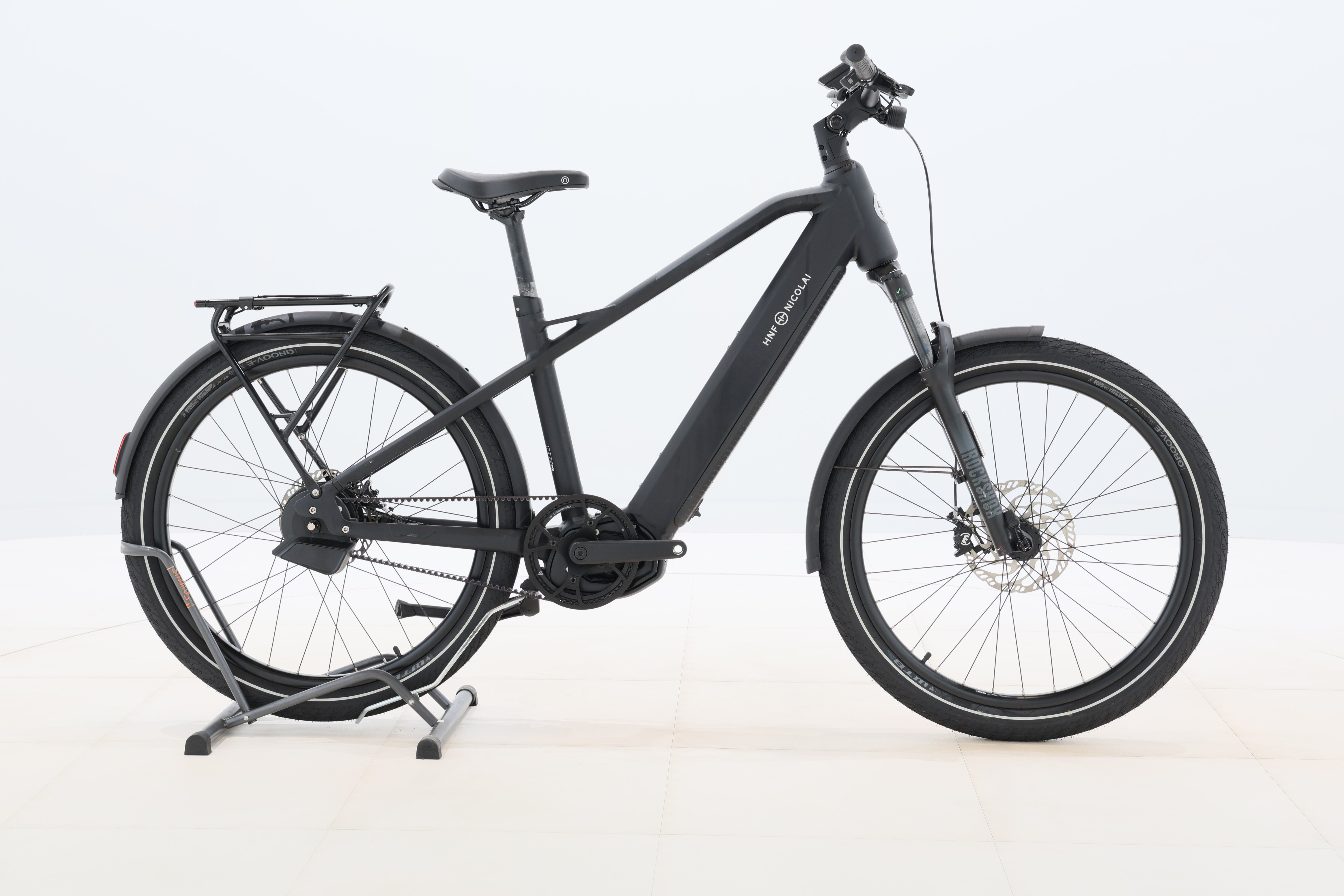 d8e85a2b-4723-4526-995f-019313fccc1a