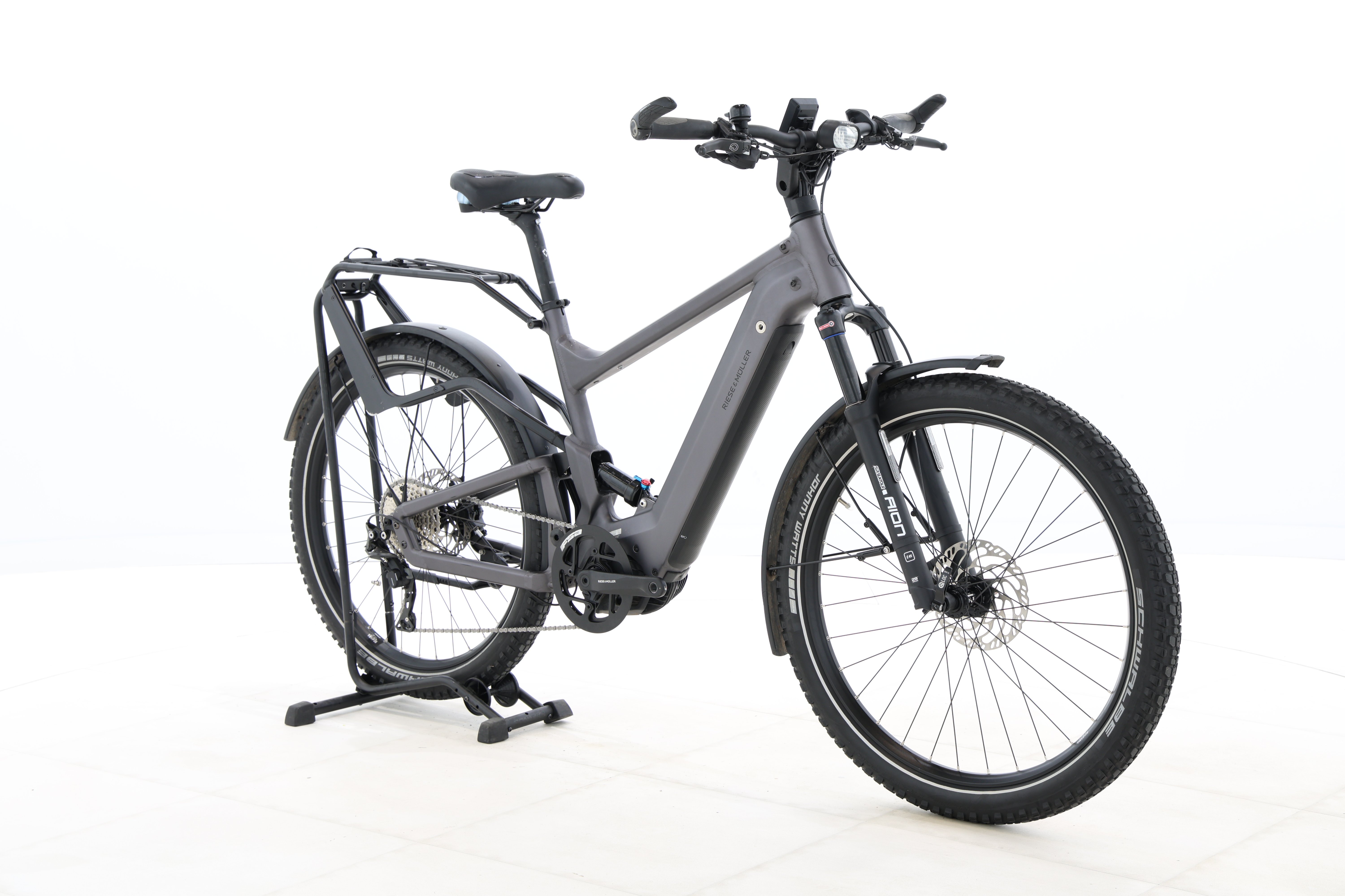 56c4e72b-88ab-452b-83ec-5c7c0d541d38