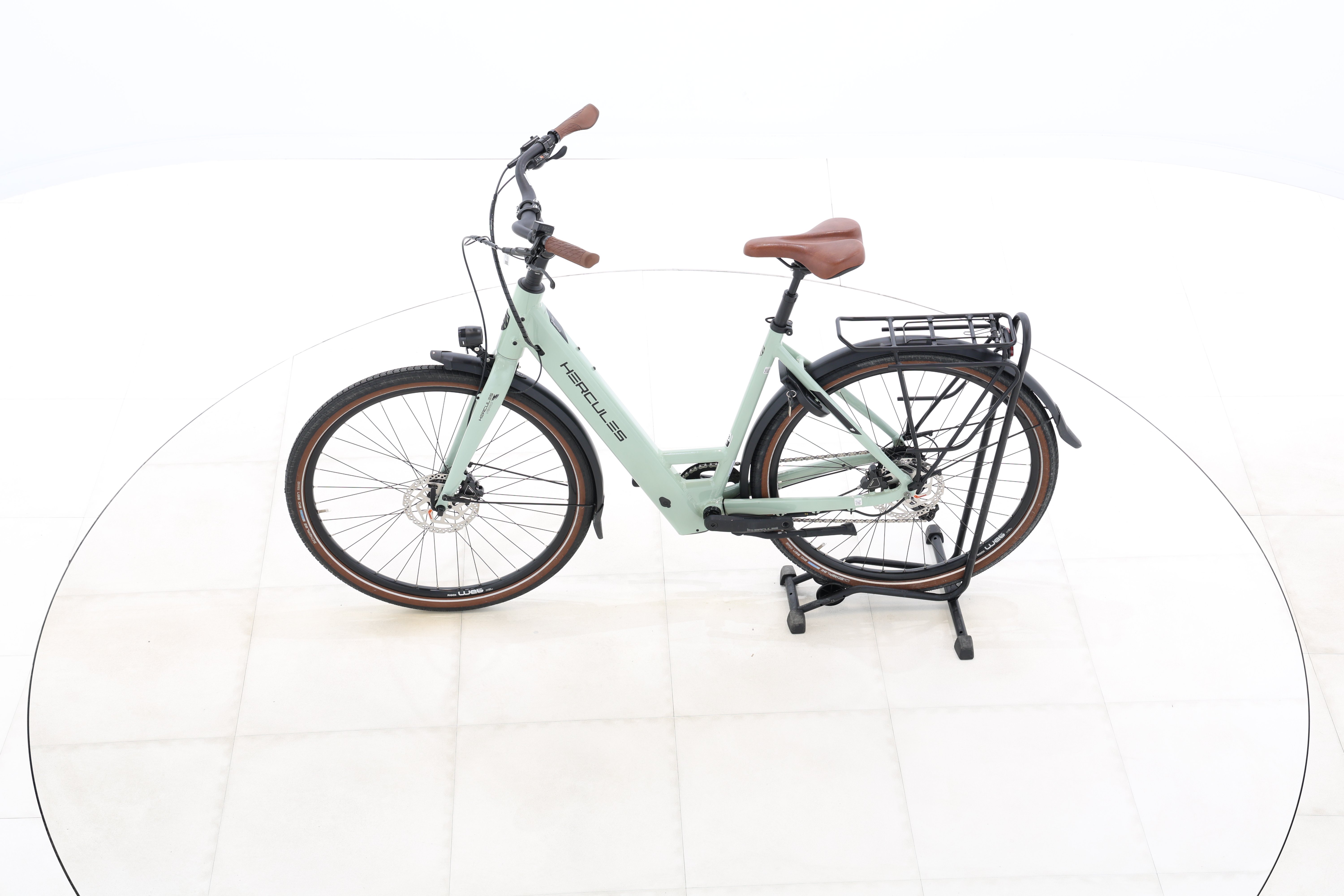 f655b773-439a-4493-aa47-7bc5a10d8521