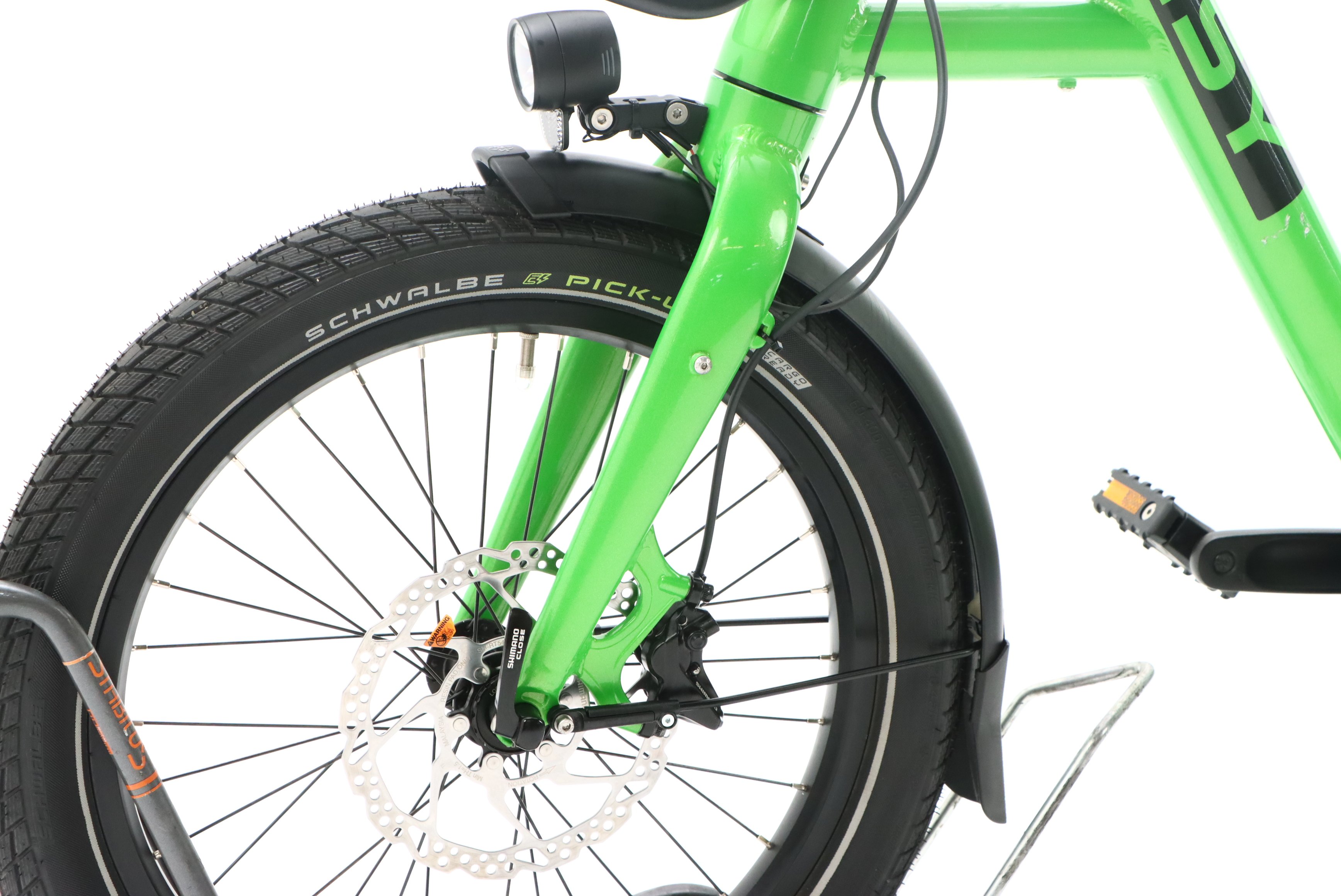 cf8bd13e-4839-4516-a6ea-314794f70232