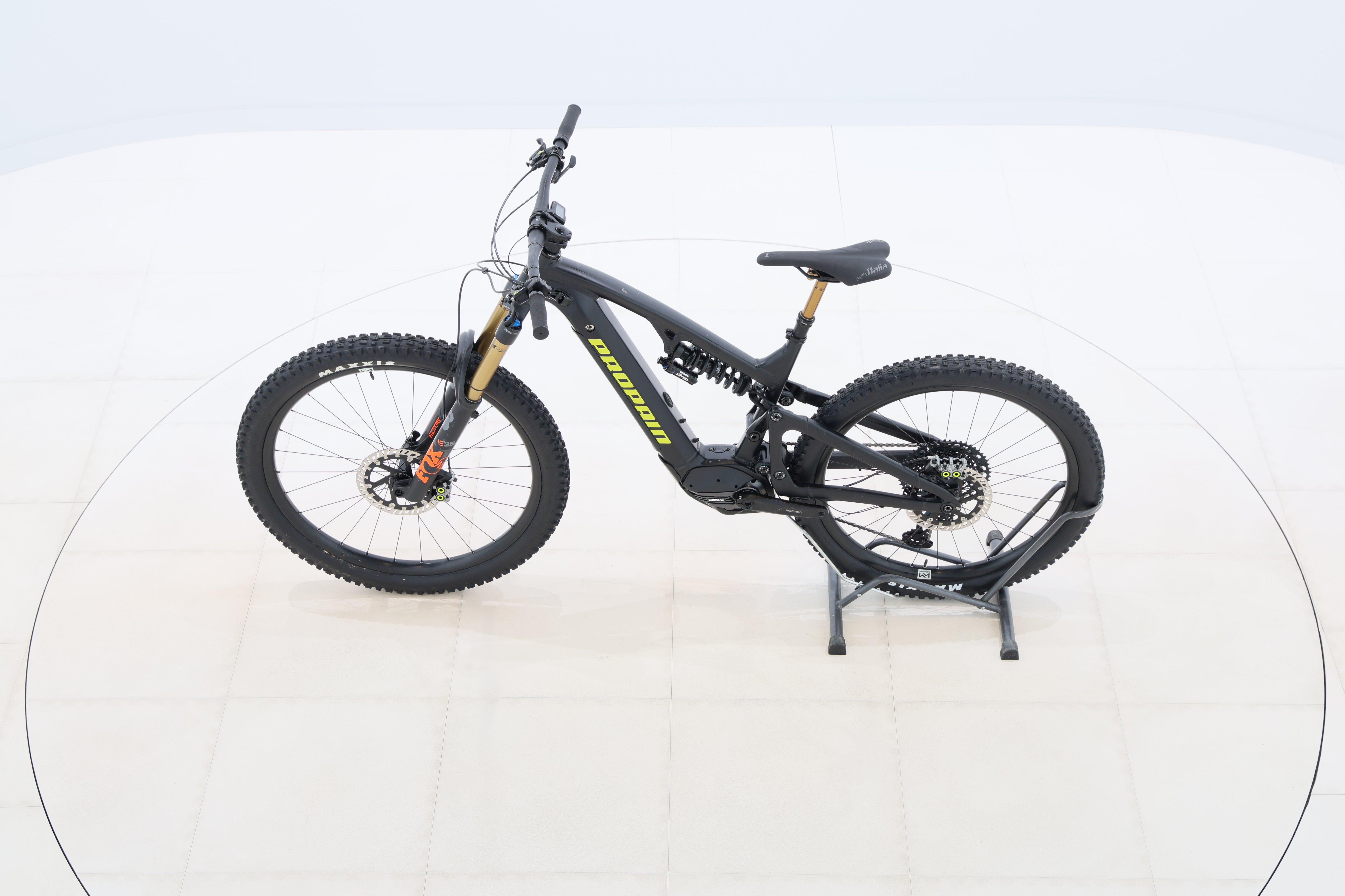 dfb6aa1d-9cbf-4be6-bbb3-d2177c3679f9