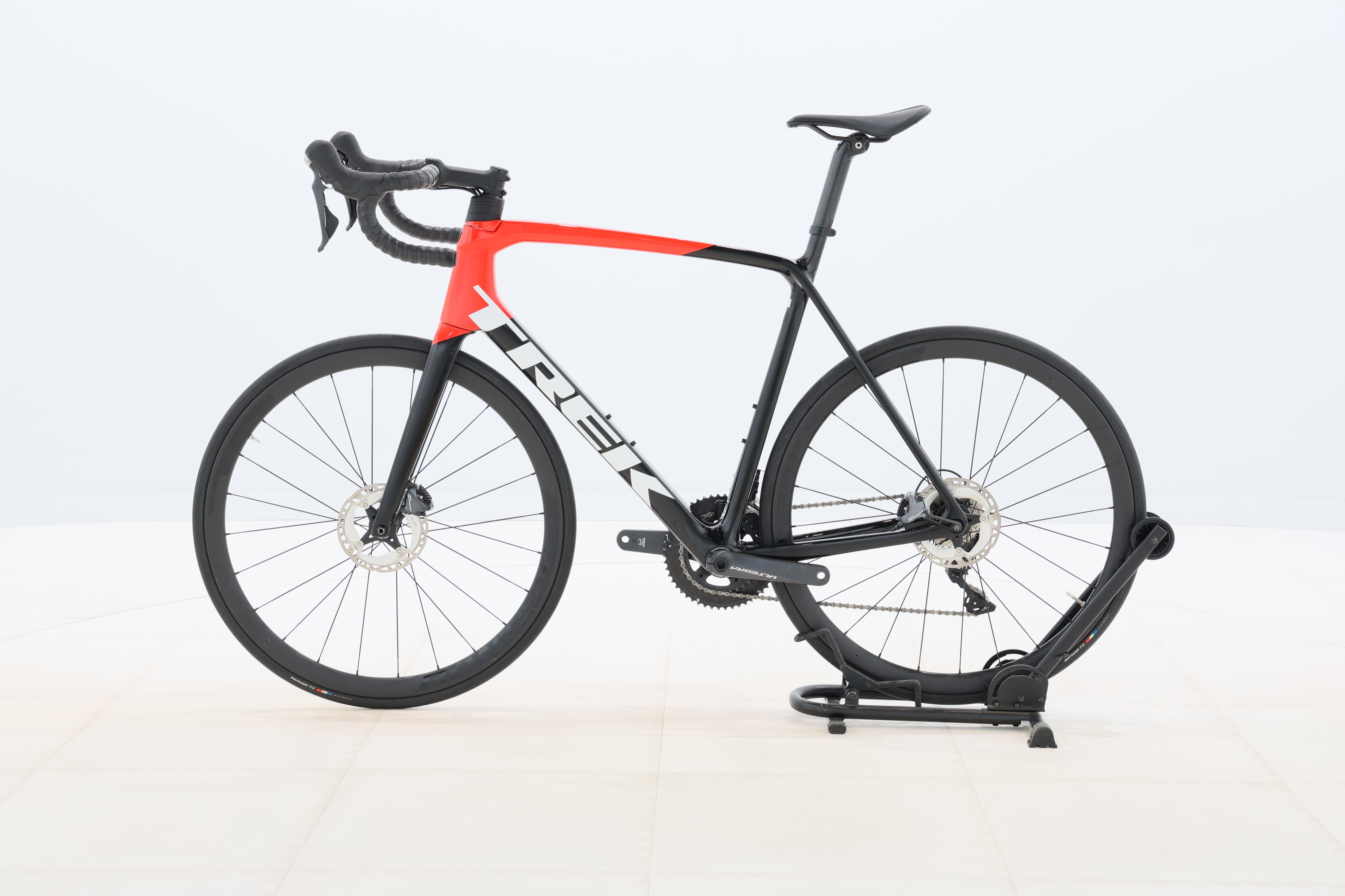 f8088b8d-a41d-41f0-b6e3-d4b518cae73d