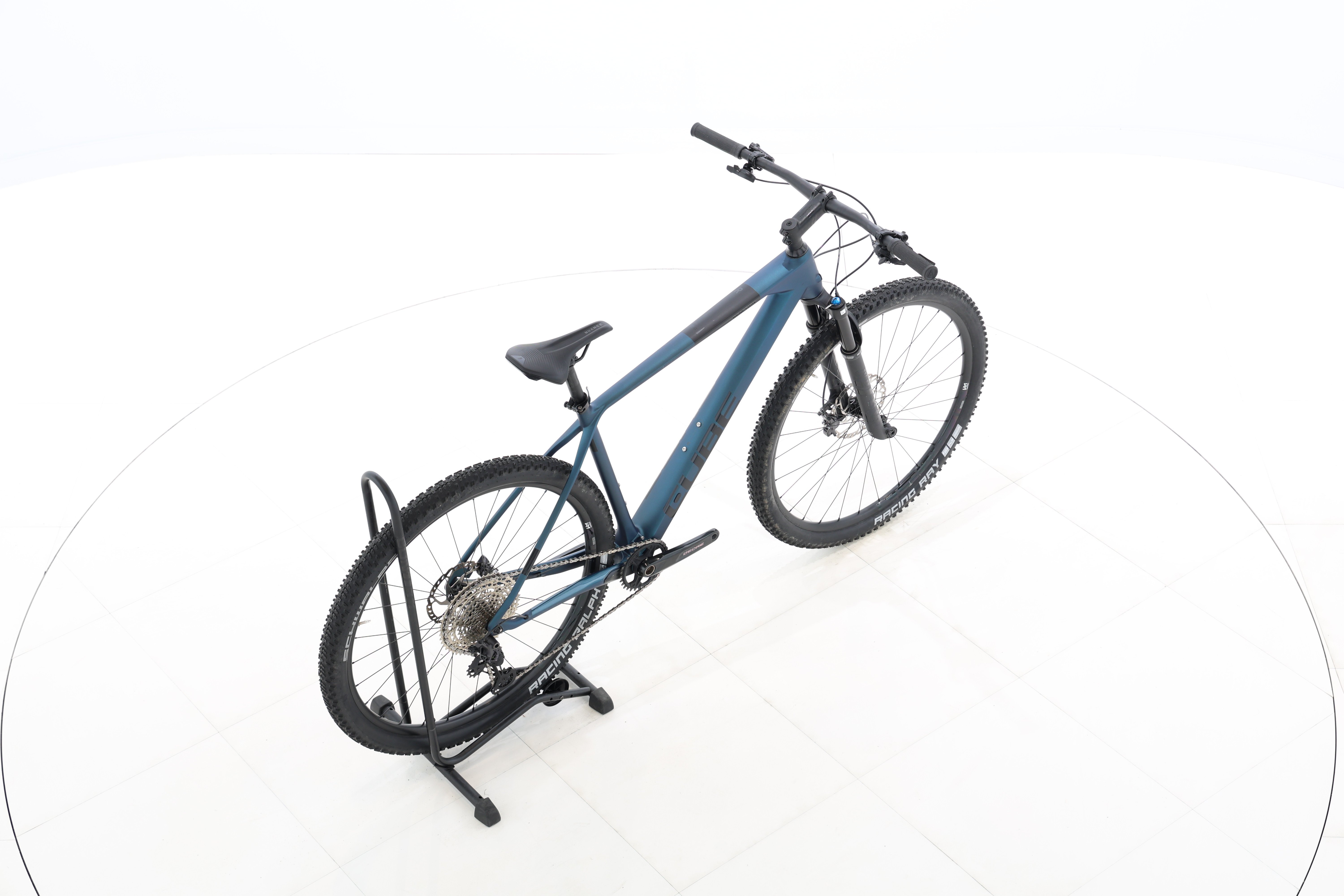 d95ec066-425a-45e8-98b3-ddf843894d85