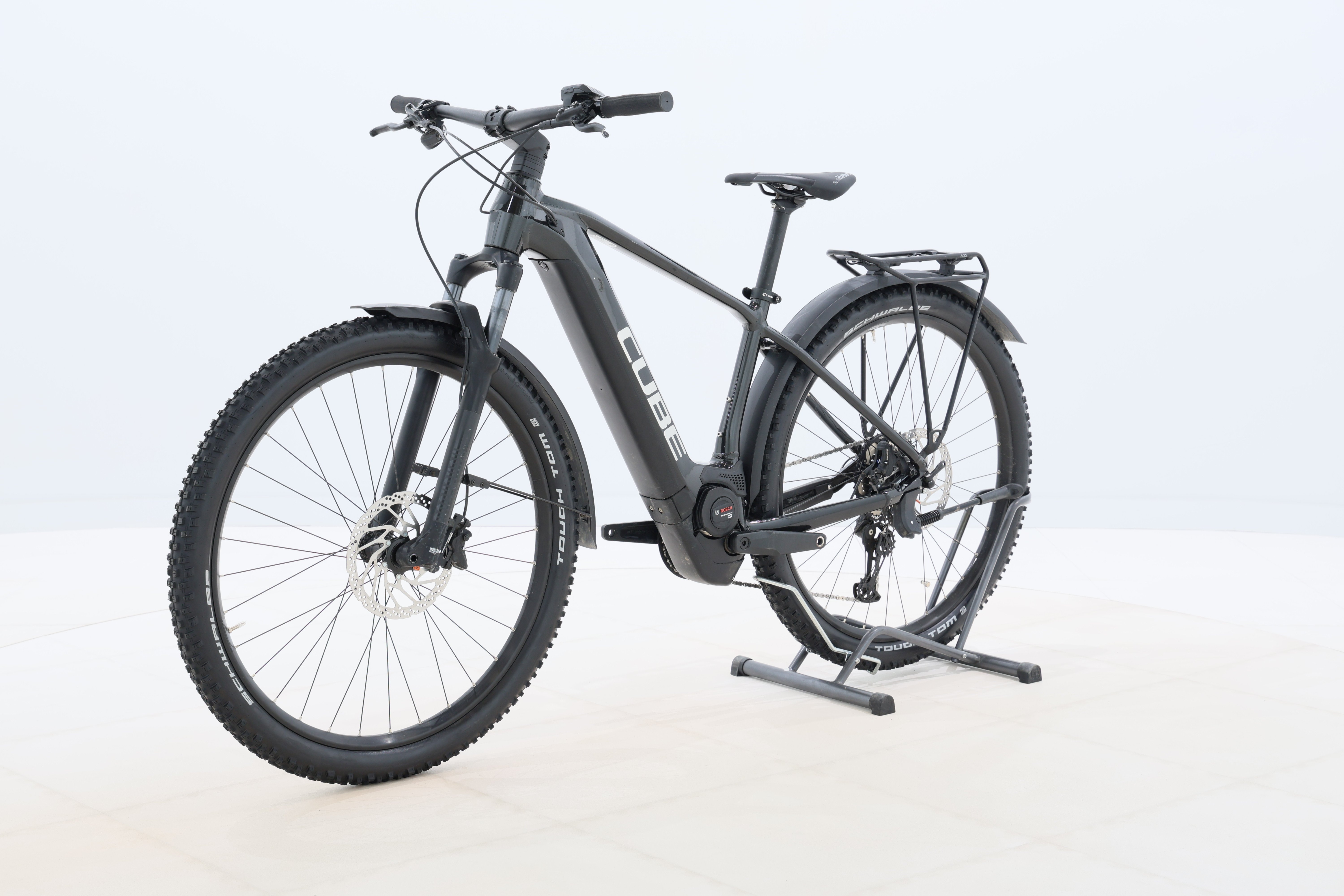 dfc3995a-9124-48cf-b9f3-8b551b97f0b1