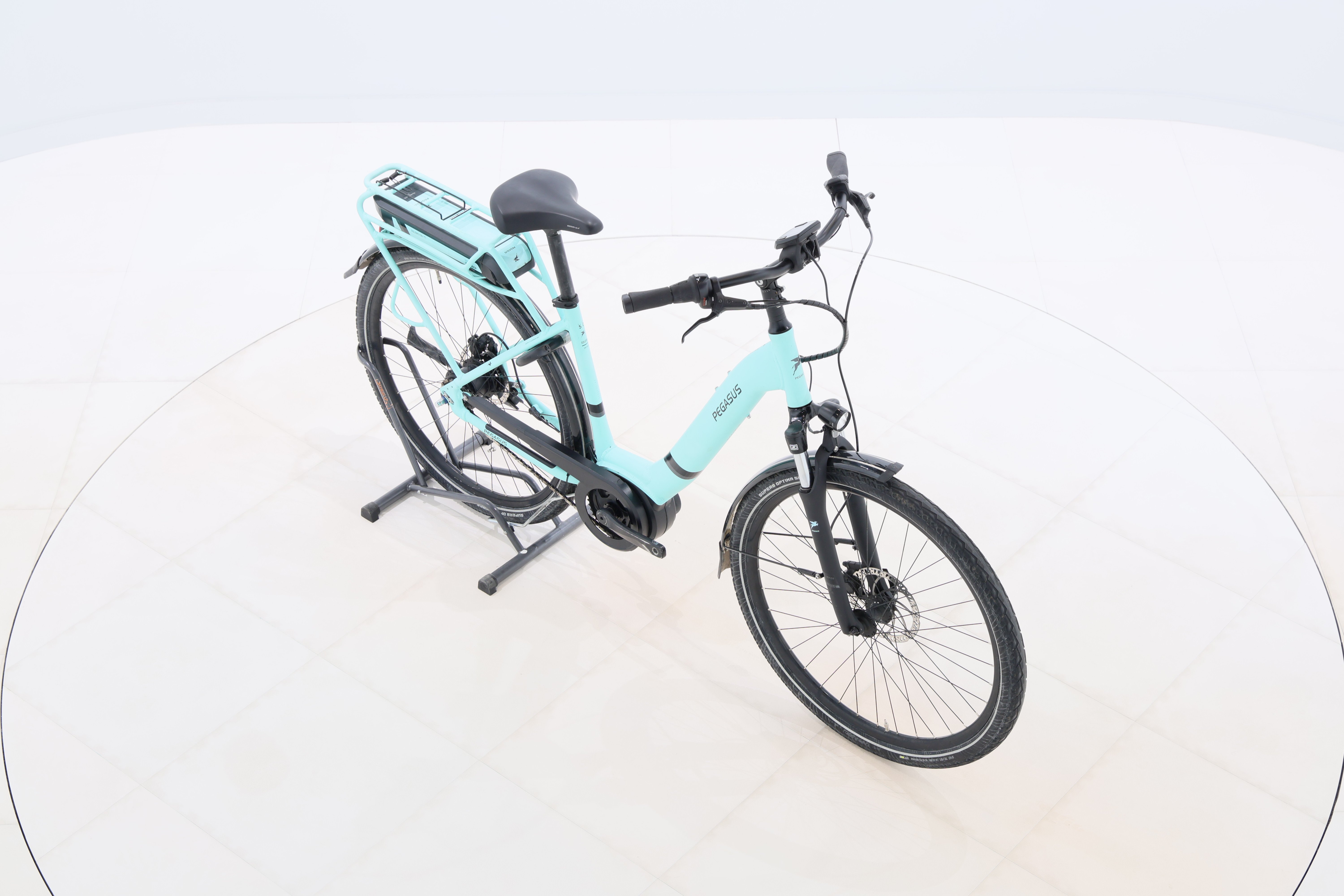 5a1675ed-2d6b-42ca-9a61-44c204773e3a