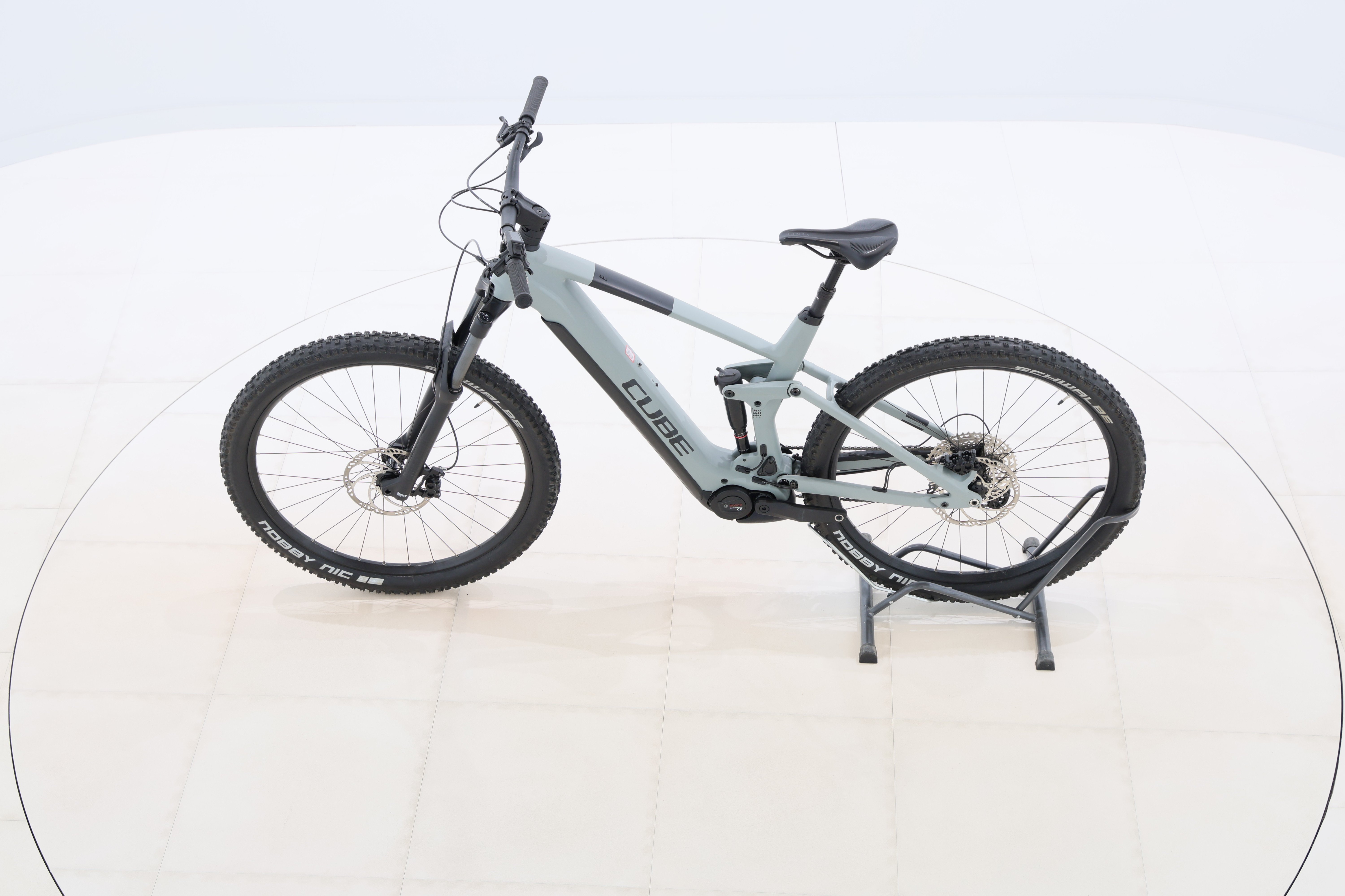 1c0b8f12-50e0-47a1-91d8-7a08c76830c4