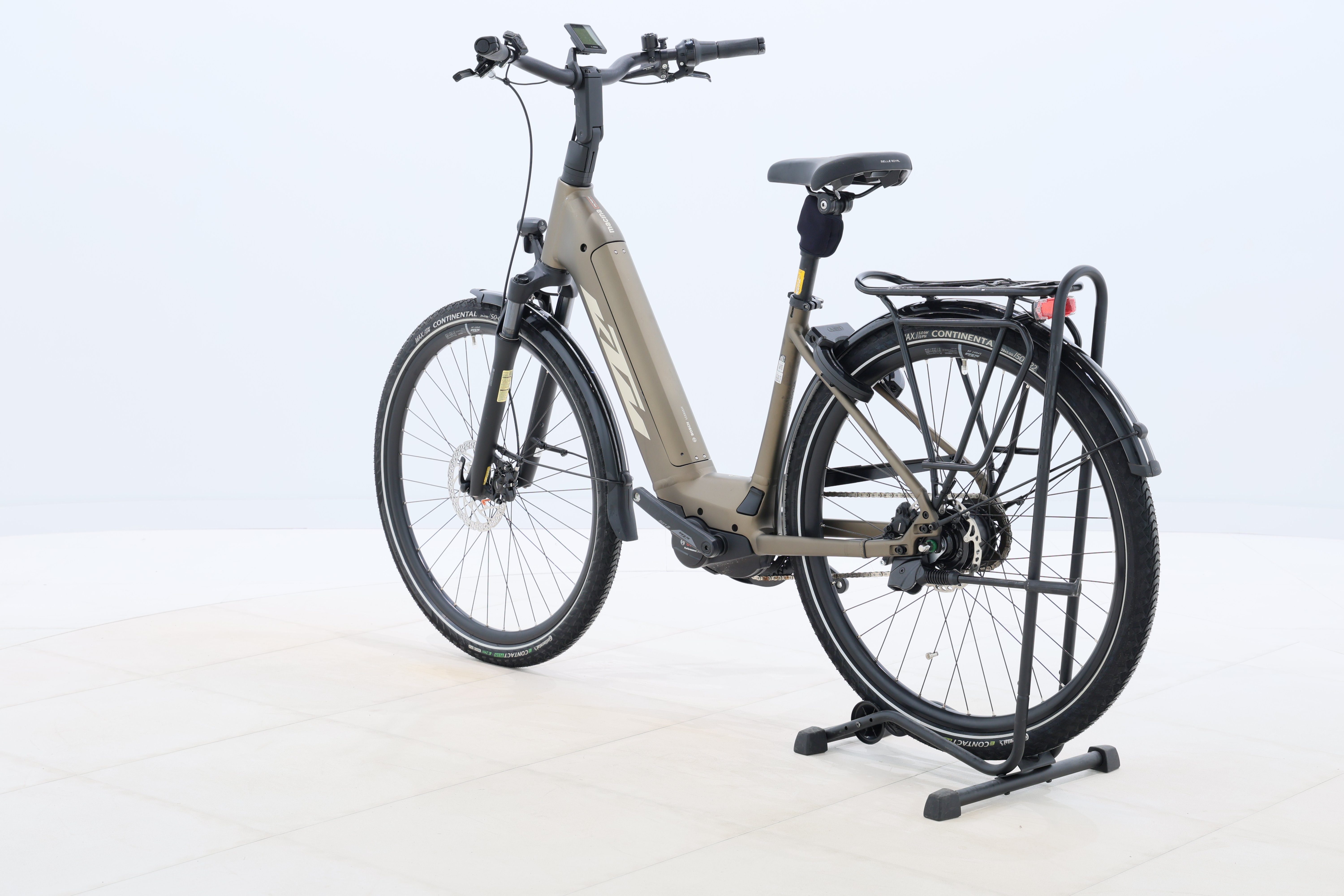 bdb2be90-db1d-464a-8048-23c8f5ce8204