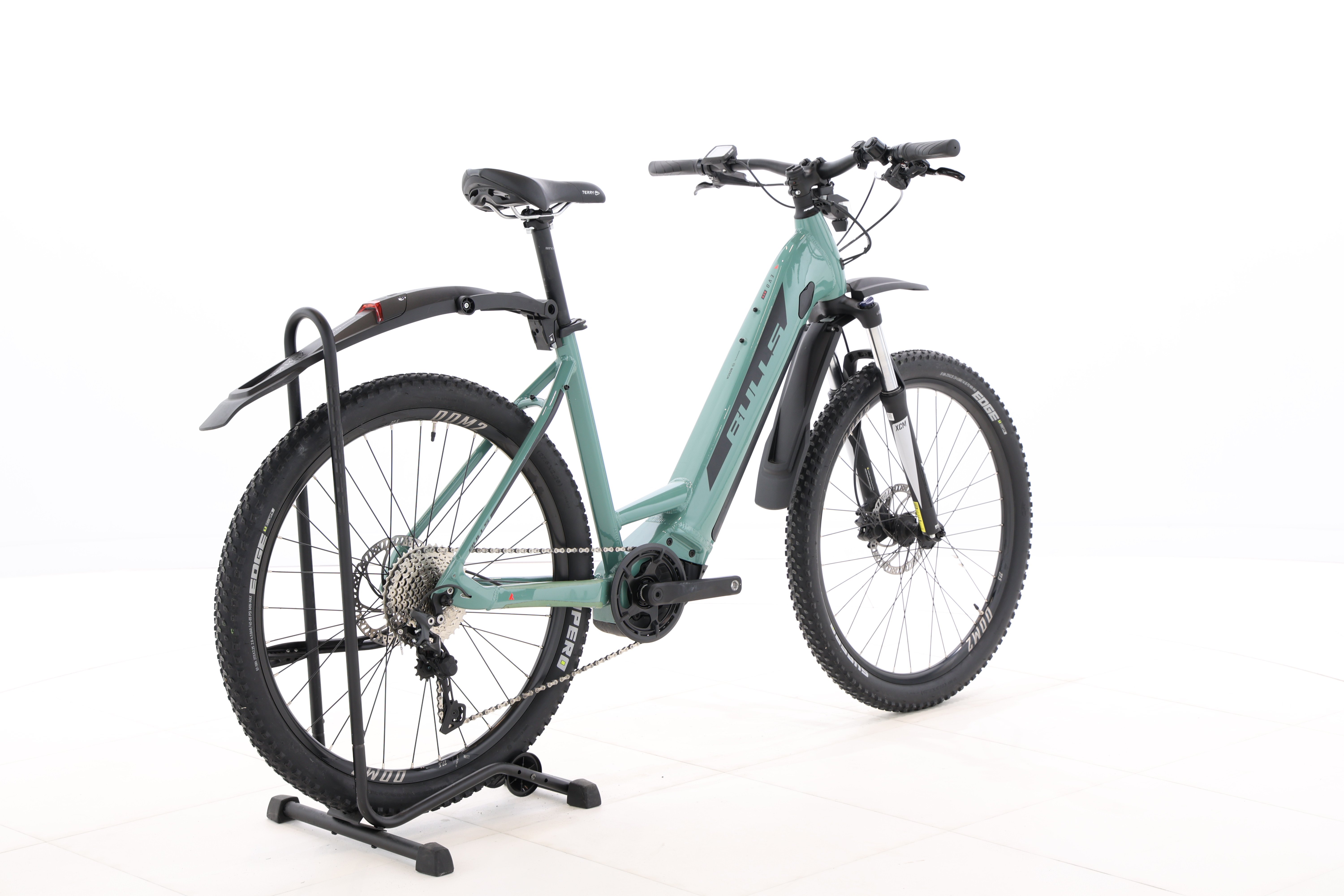 d3898511-930f-455c-9cd7-672c9150de2b