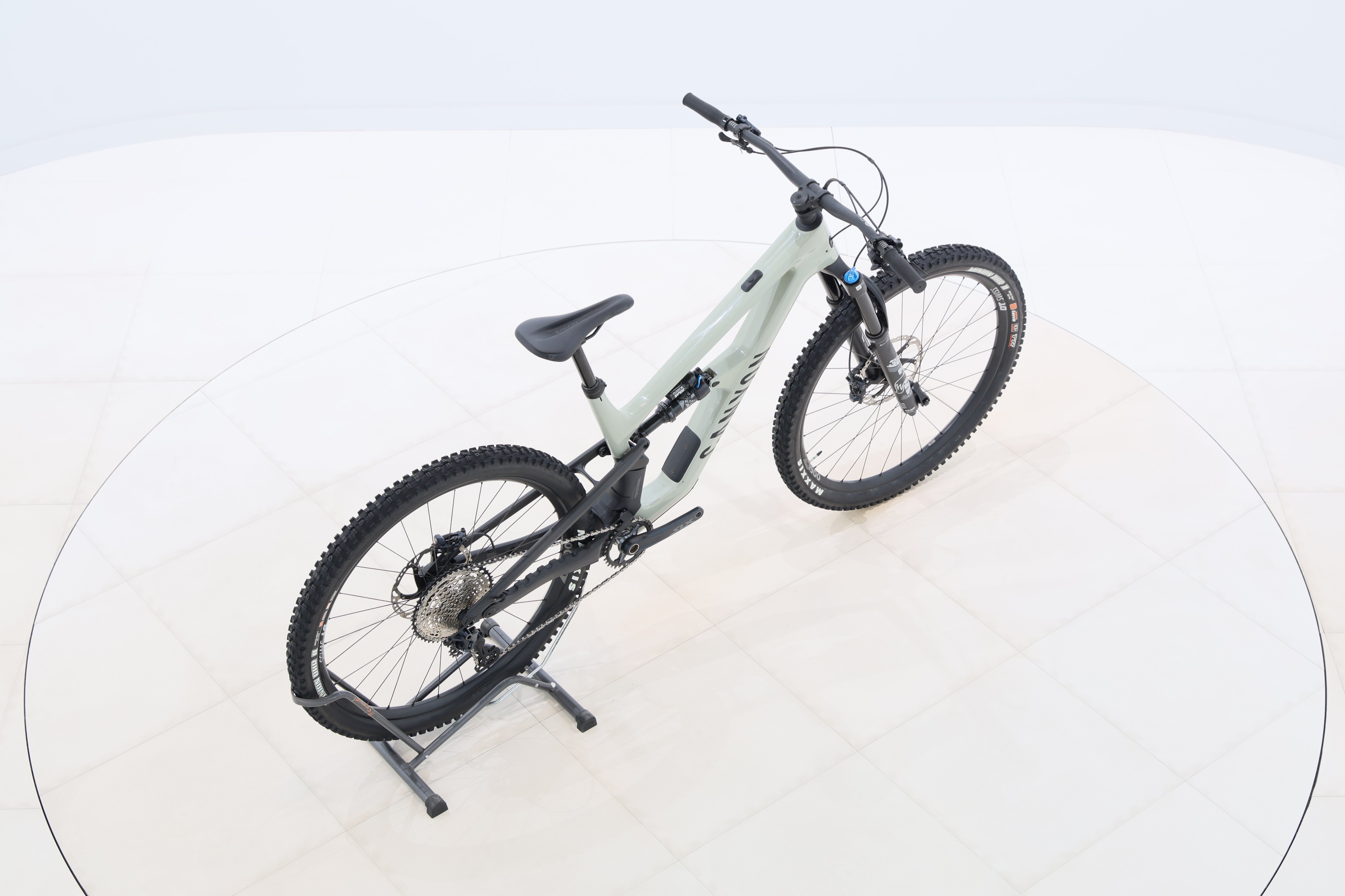 88494f05-3500-45cc-829b-794ee91a74c1