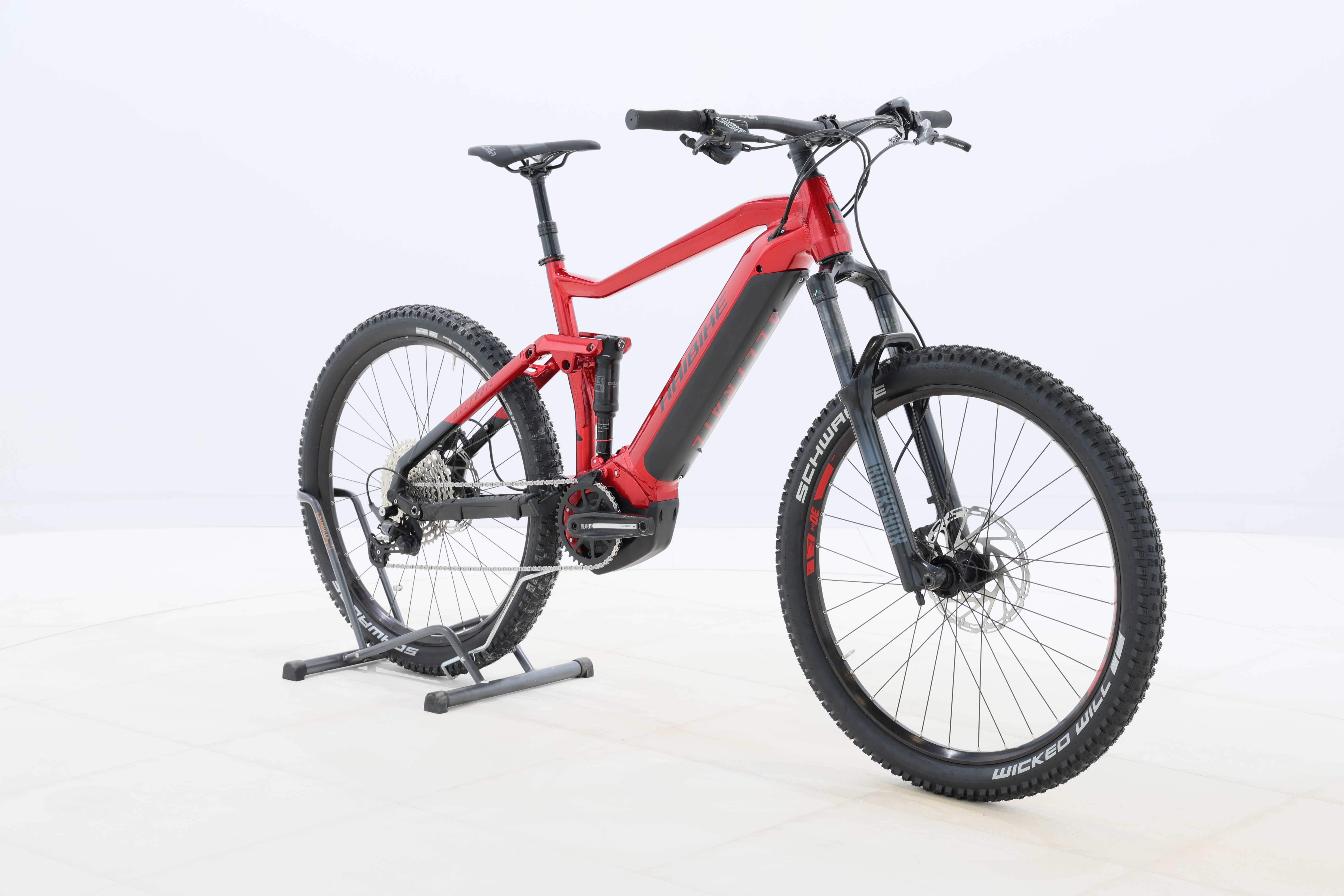 633a12e5-df81-4c30-9e55-053282f37b85