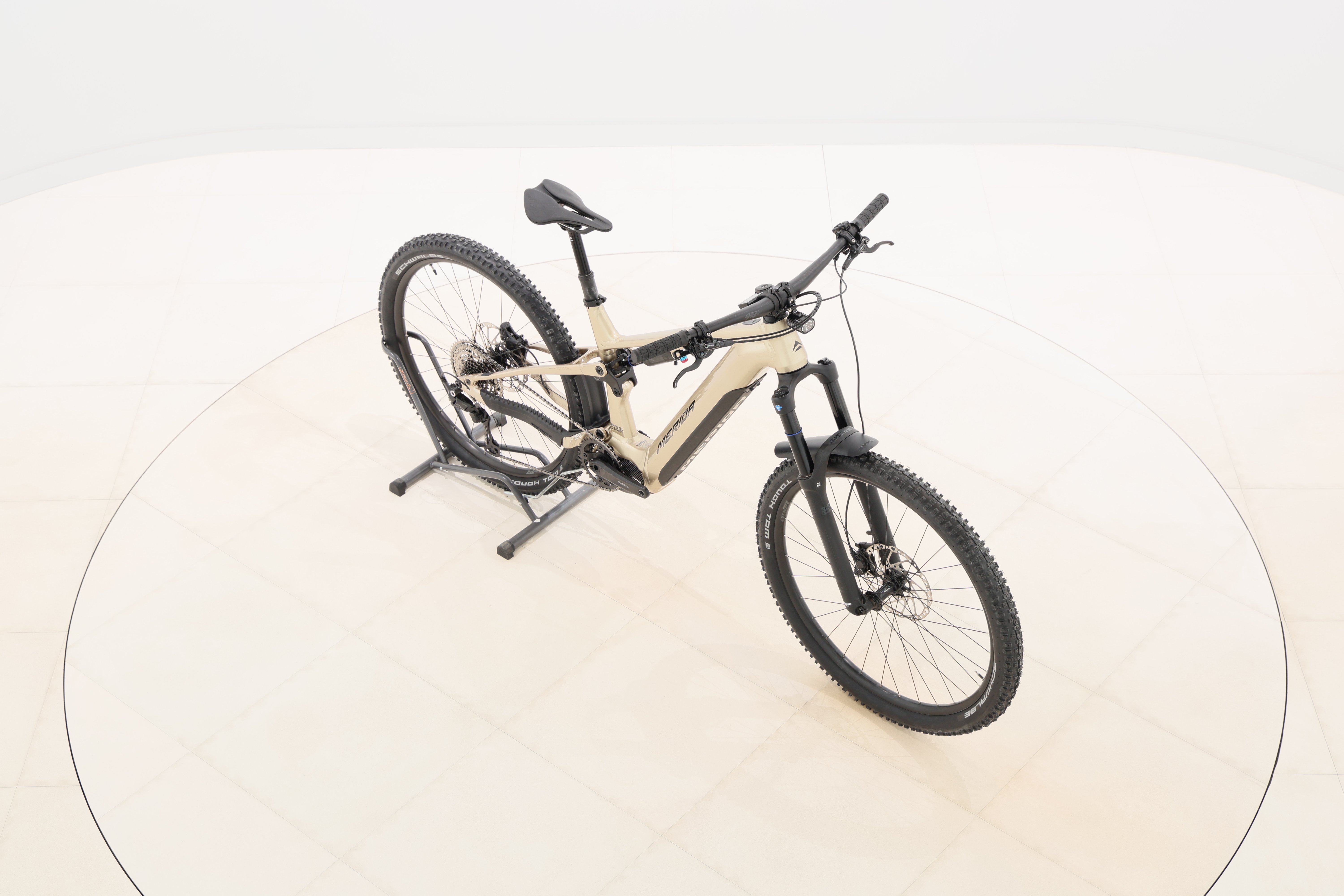 e77fa0aa-a8d8-4d15-89f6-7bd69abb0a29