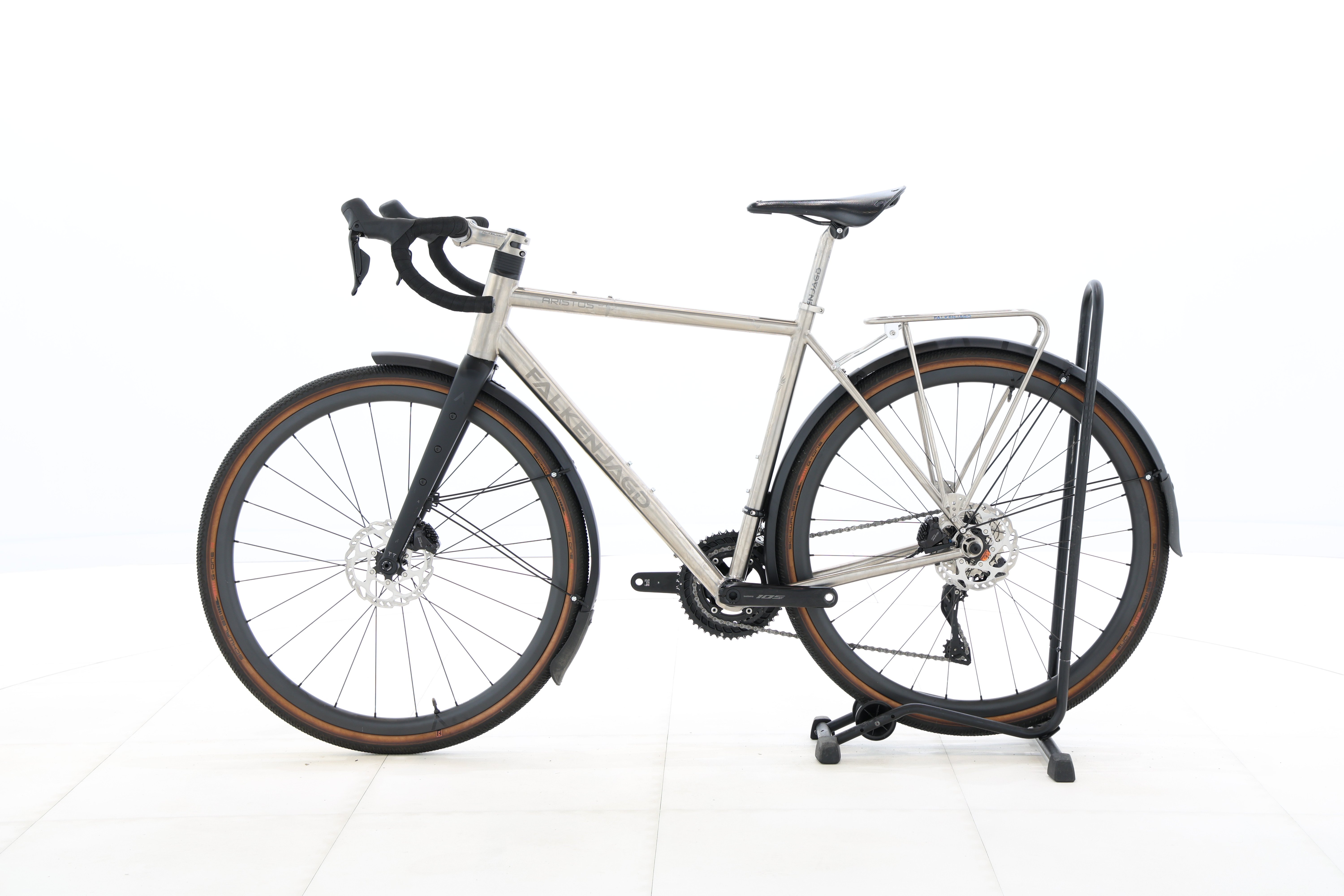 c19b3303-04c2-4c8b-a52d-60f694d46895