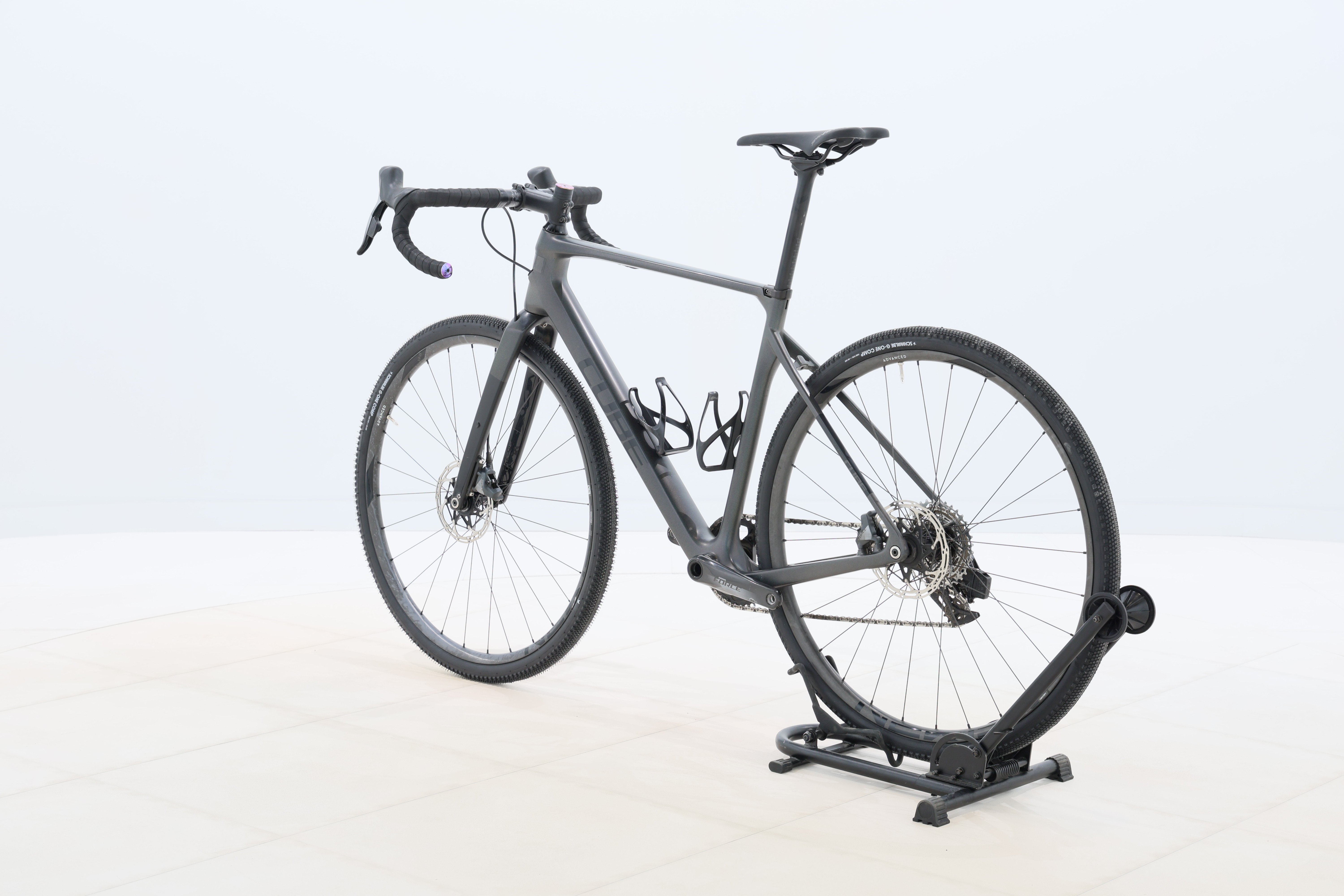 cb90dac5-e7f4-4d49-928f-4daa13267046