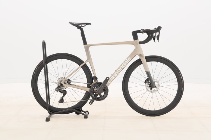 Cannondale 700 U S6 EVO Crb 2 2025