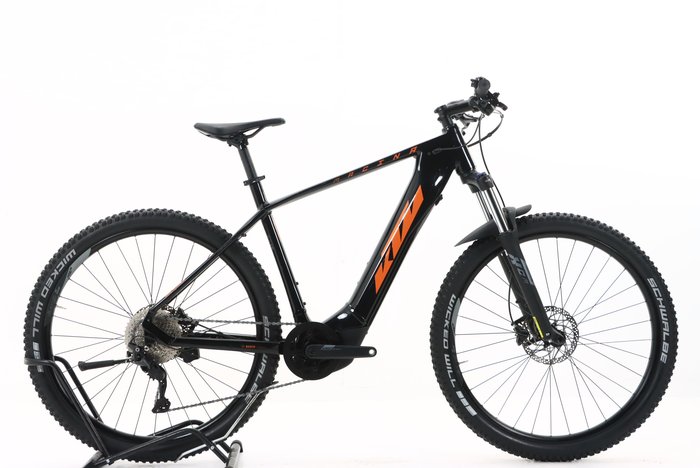 KTM Macina Team 693 2022