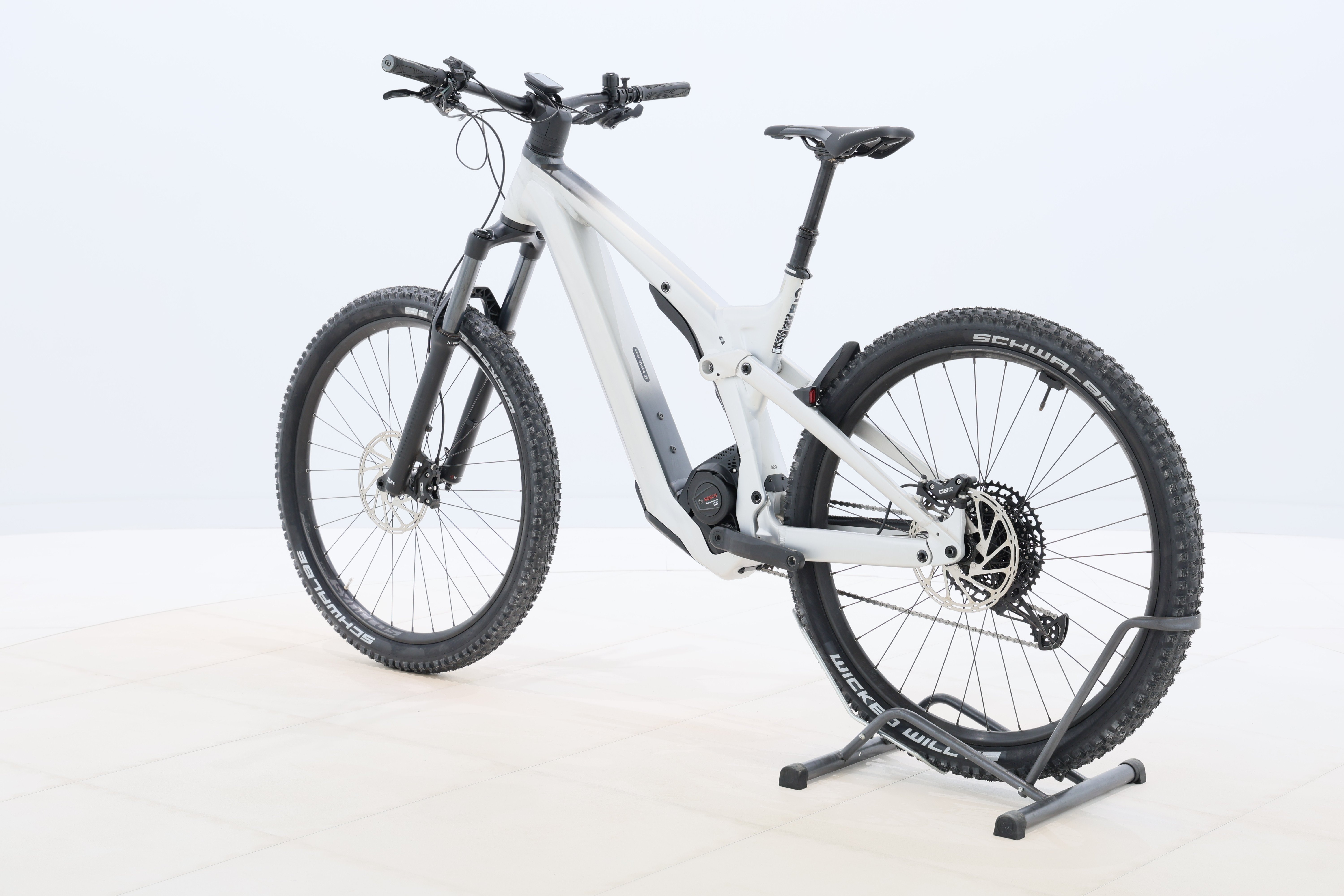 b60c1ce6-4a16-436e-a212-7401ae3d7159