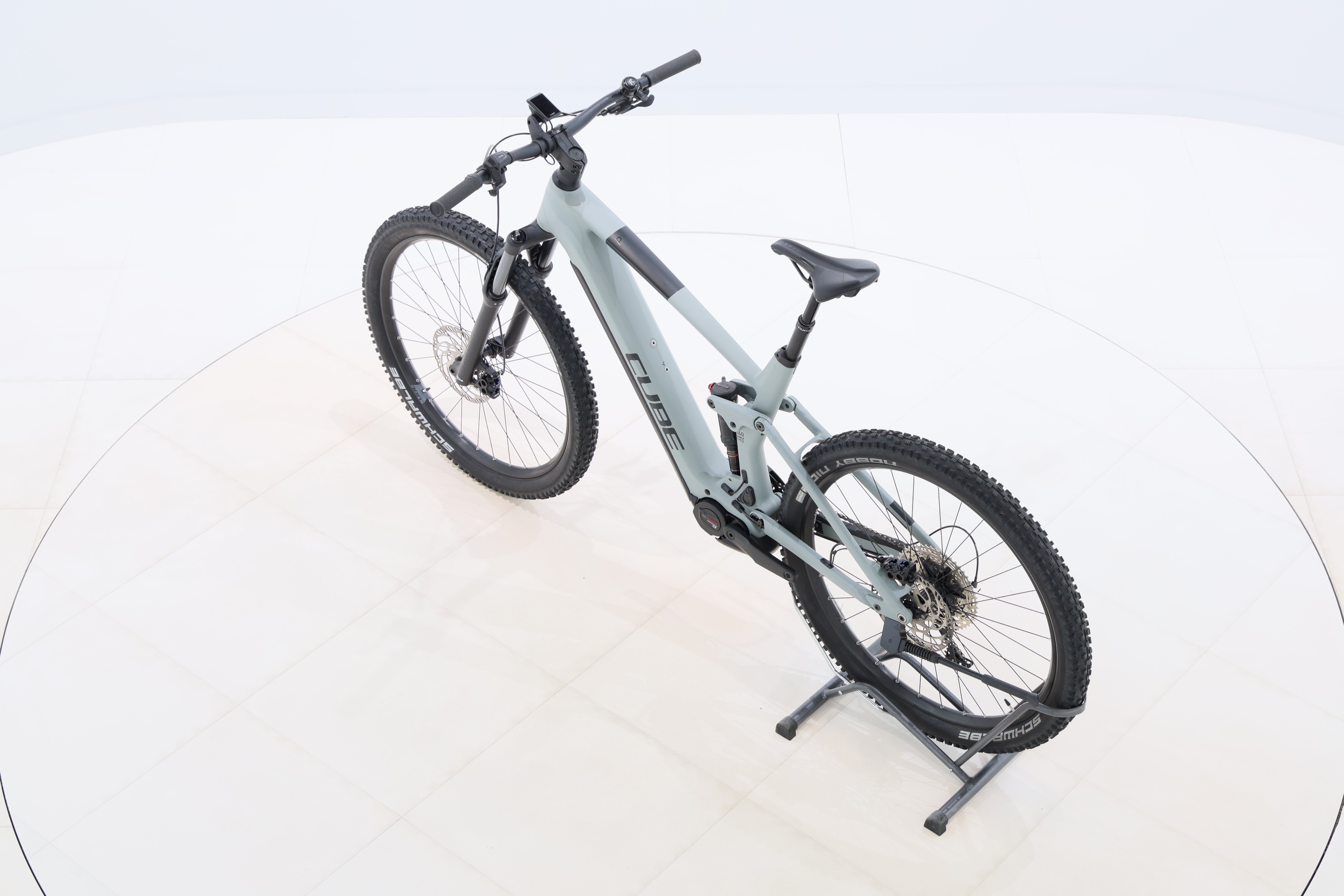 acbf6418-127c-431f-b78d-07e0684ad8a0