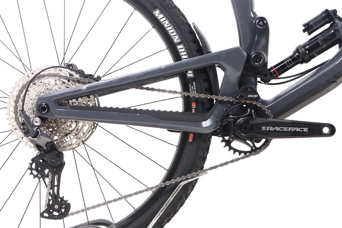 Nukeproof GIGA 290 Carbon 2022
