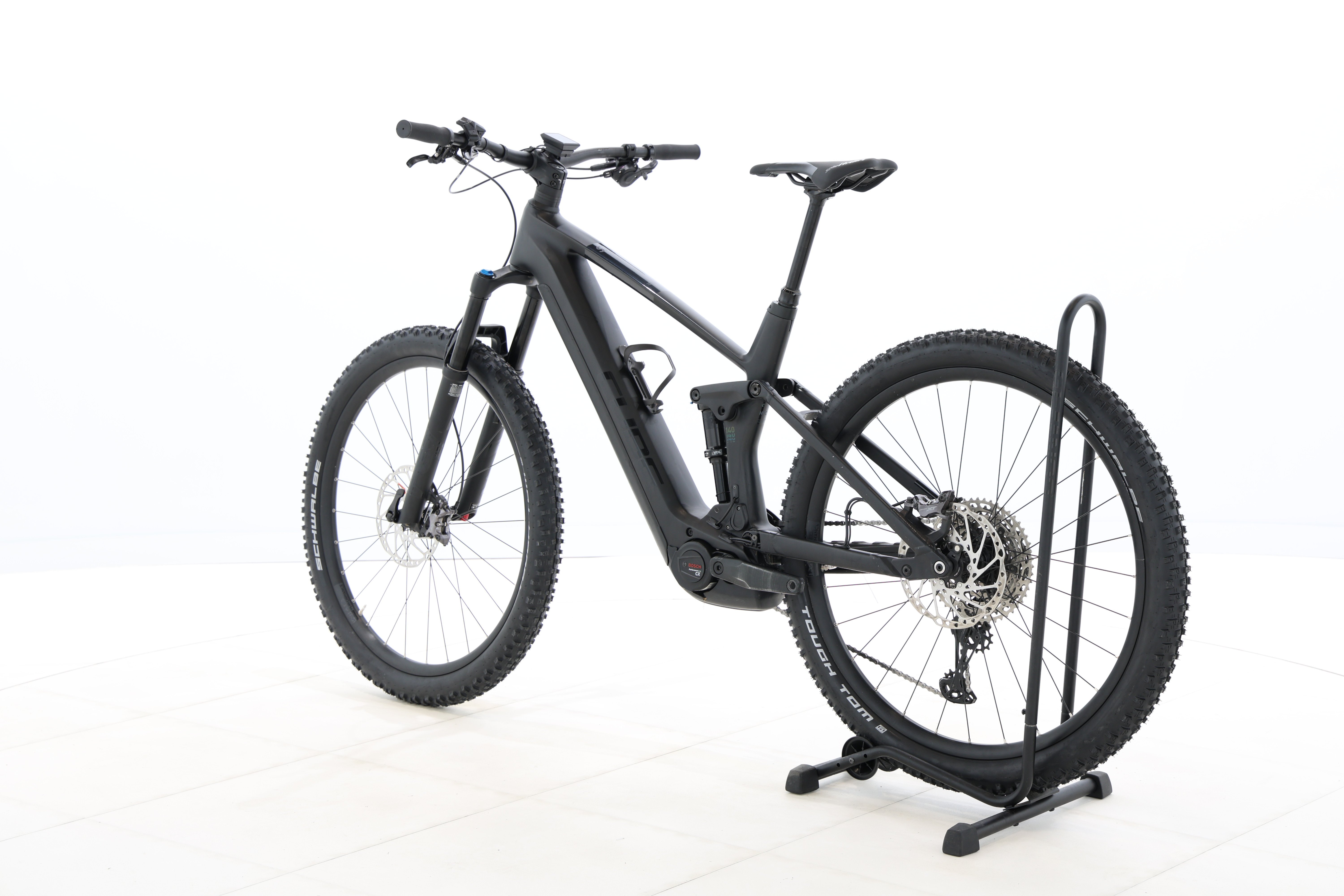 bb1559c4-e89b-43a8-88cd-a7626cd91d3e