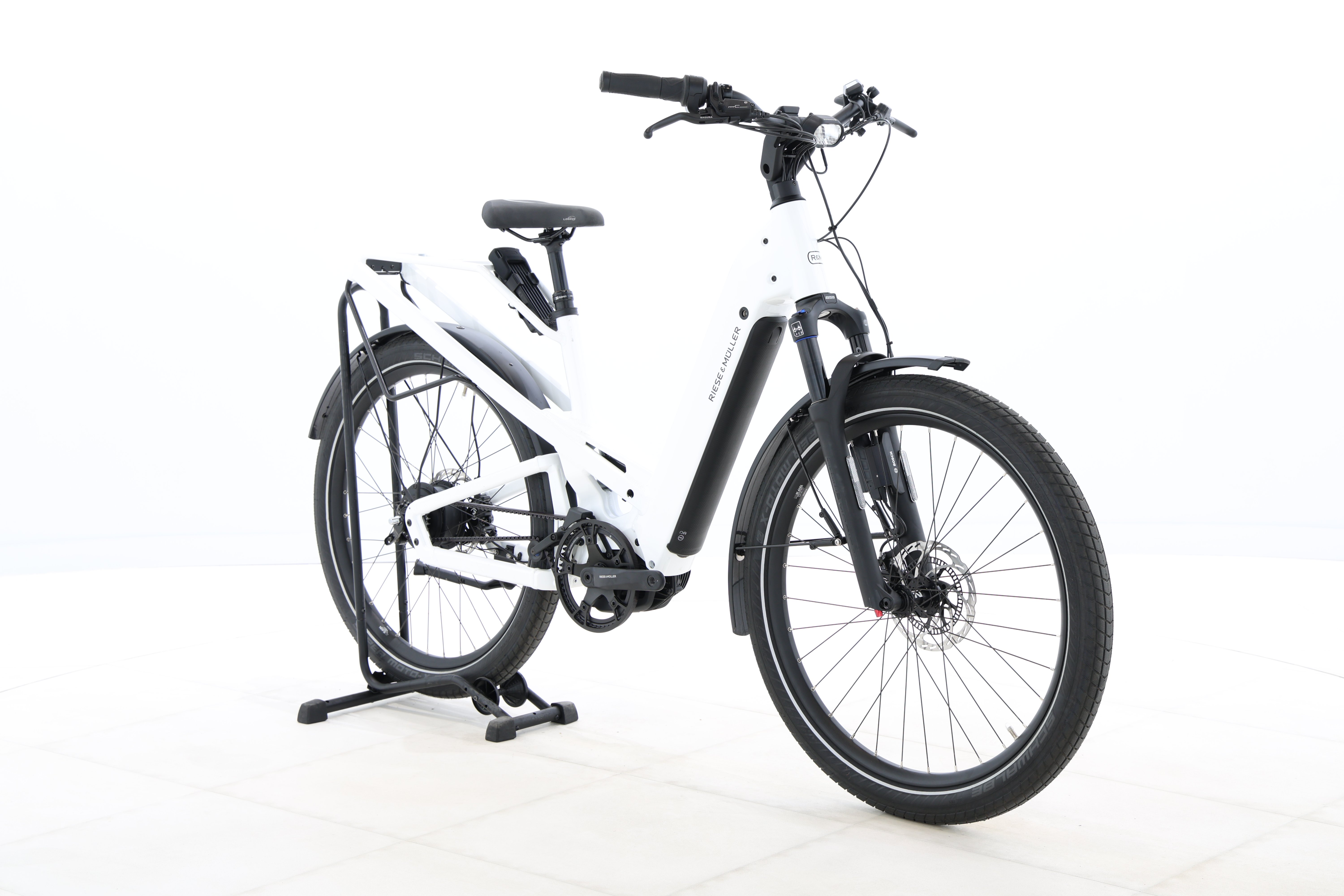 5db885a4-67b2-47b7-b9d7-22a5a10026d0