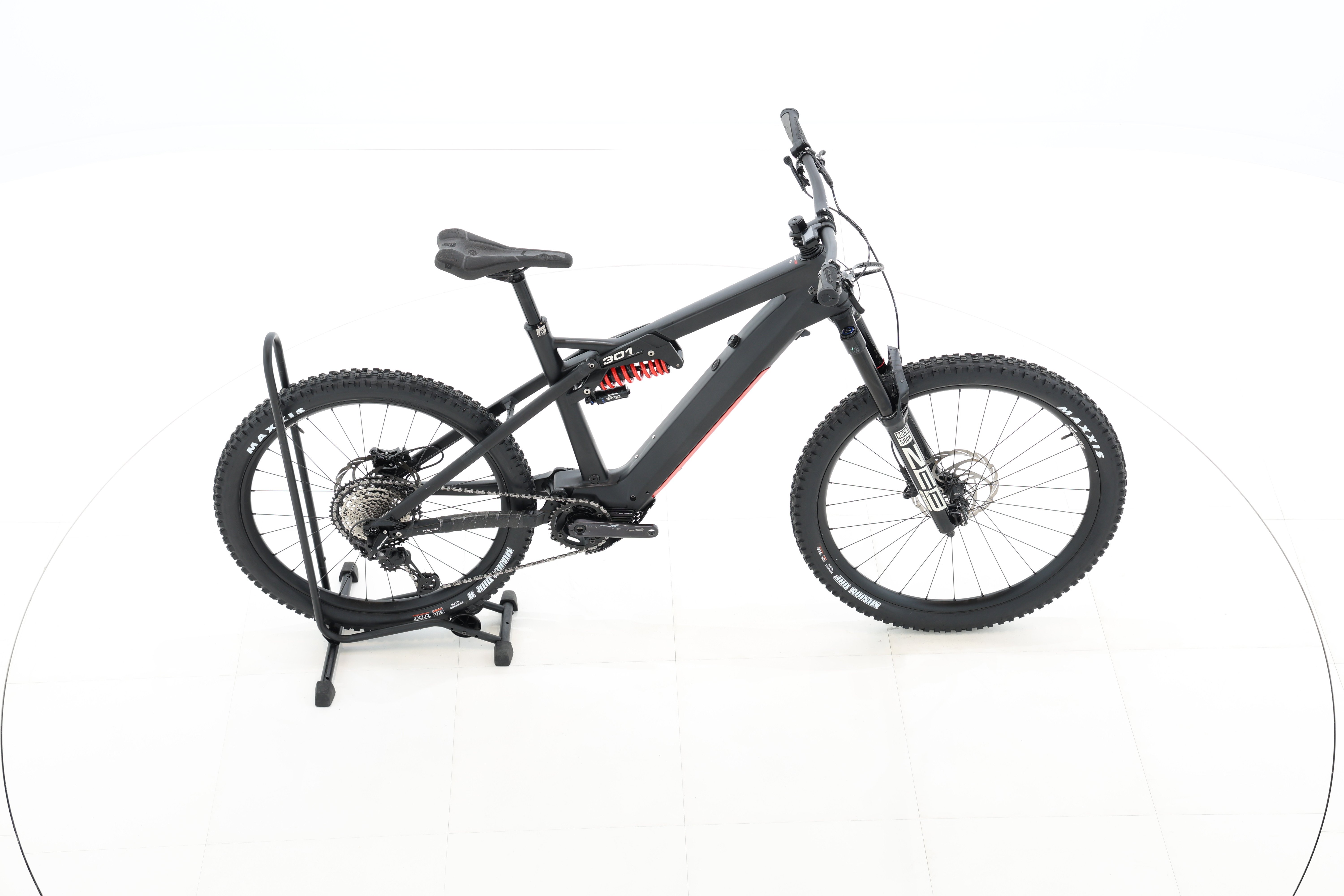 a0ca2410-9dbf-4fe8-ba24-21117c4d09b3