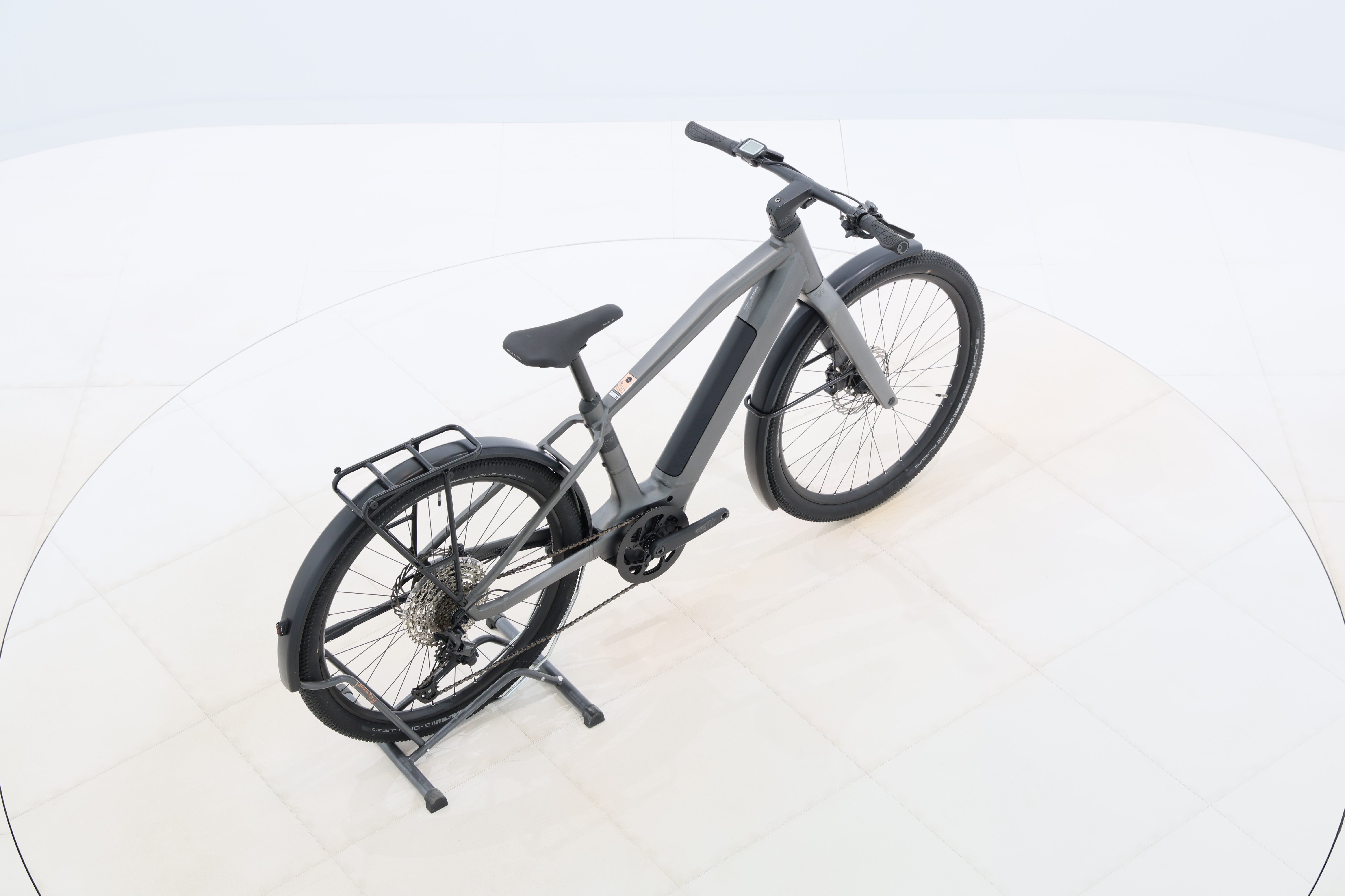 c5e41324-ff49-4b5c-b38a-8de36521e5e1