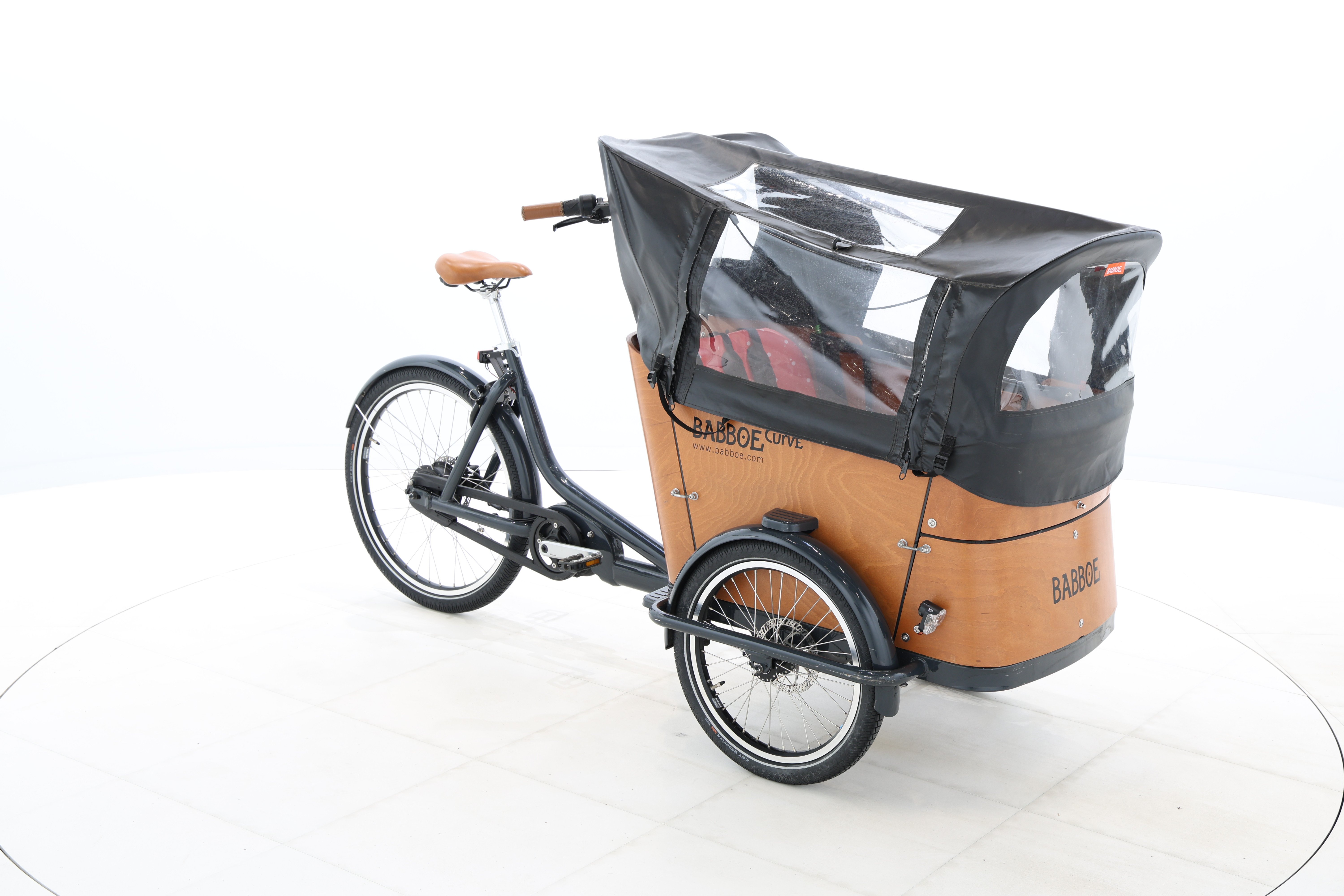 fd6ae091-aa72-4dc4-8ec5-0b57163ae324