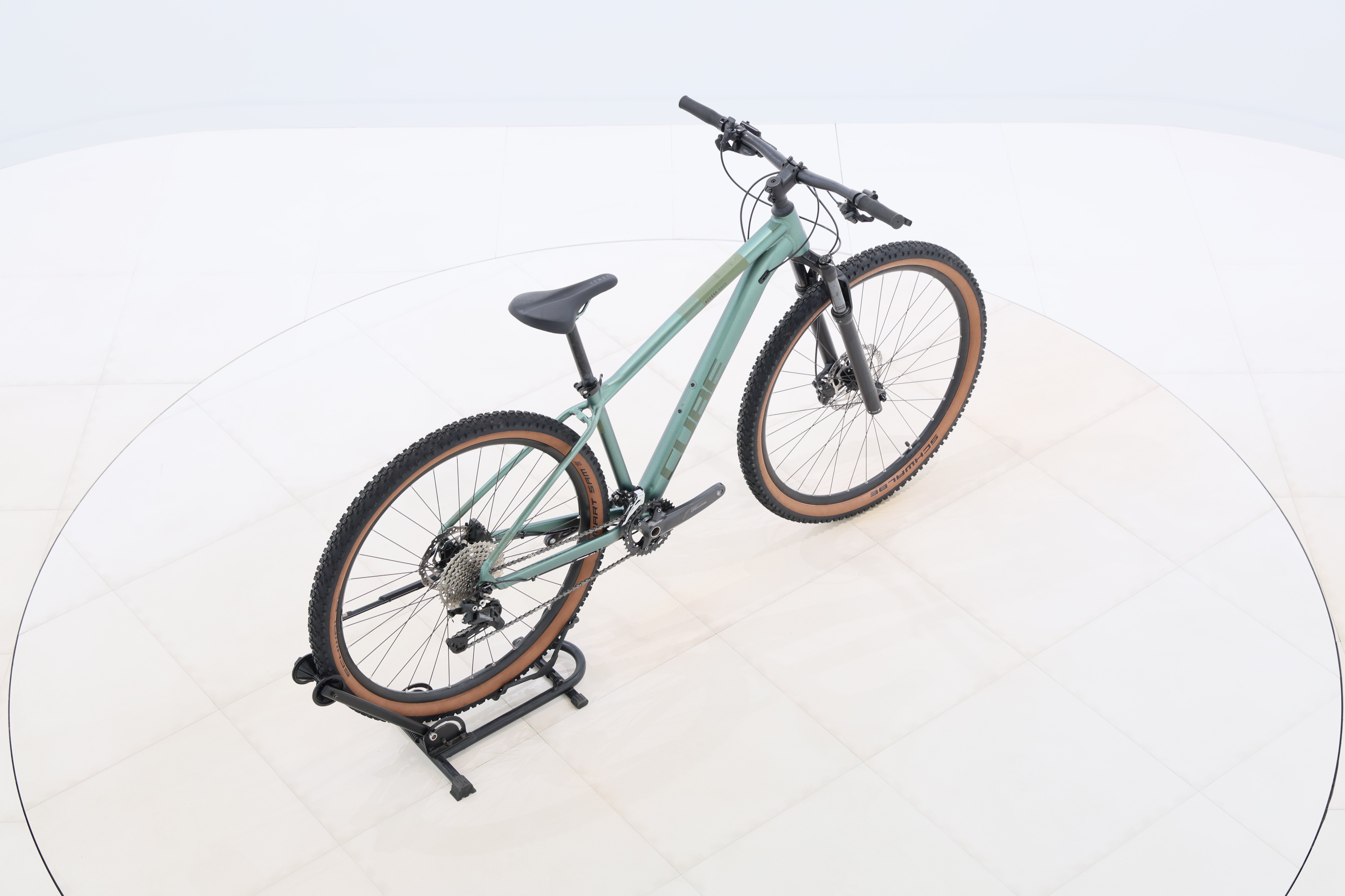 ce56a62f-99b2-414c-90f1-cc2948d0b3b7