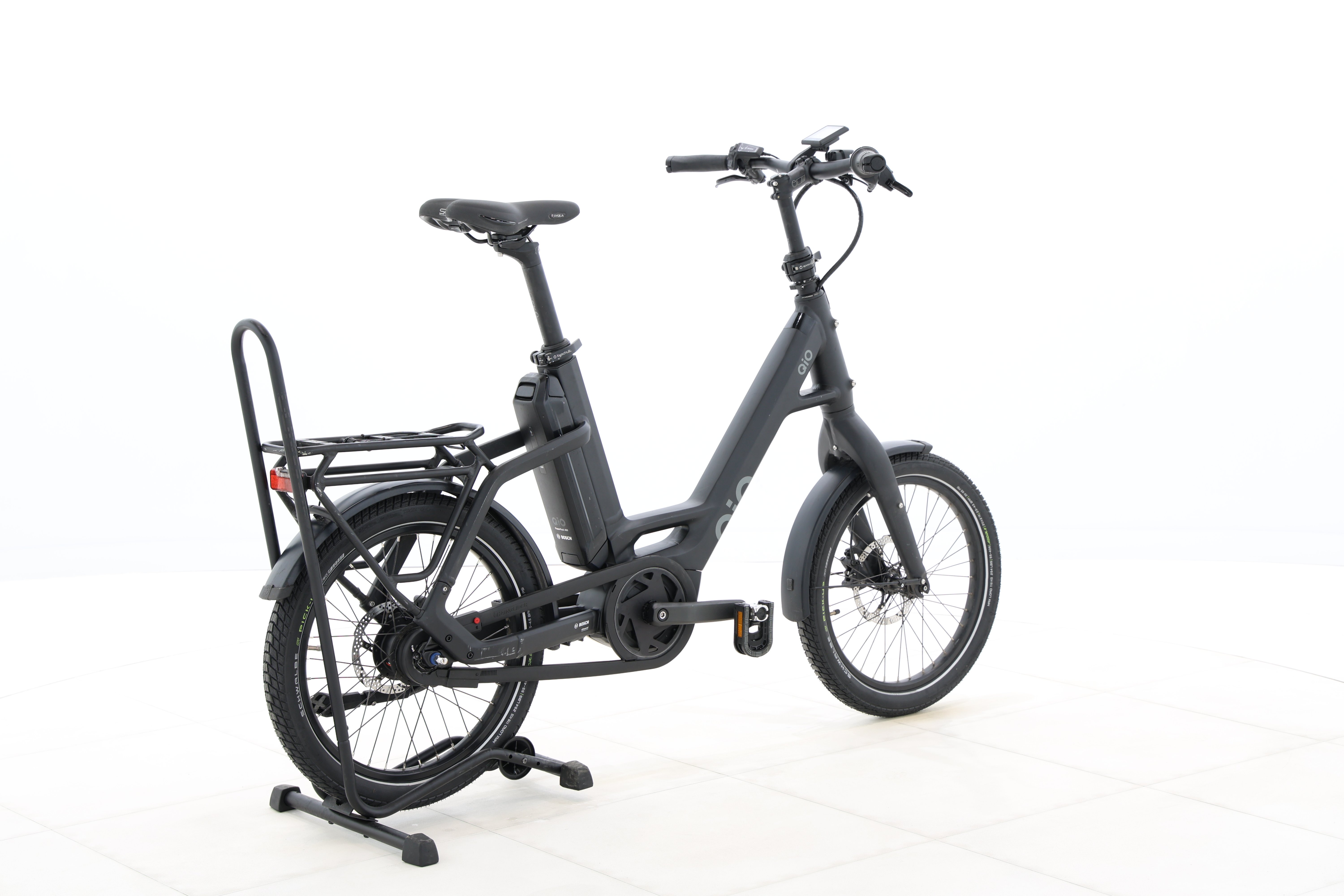 c58b327d-2dd5-45cb-8c33-e98e352f177b