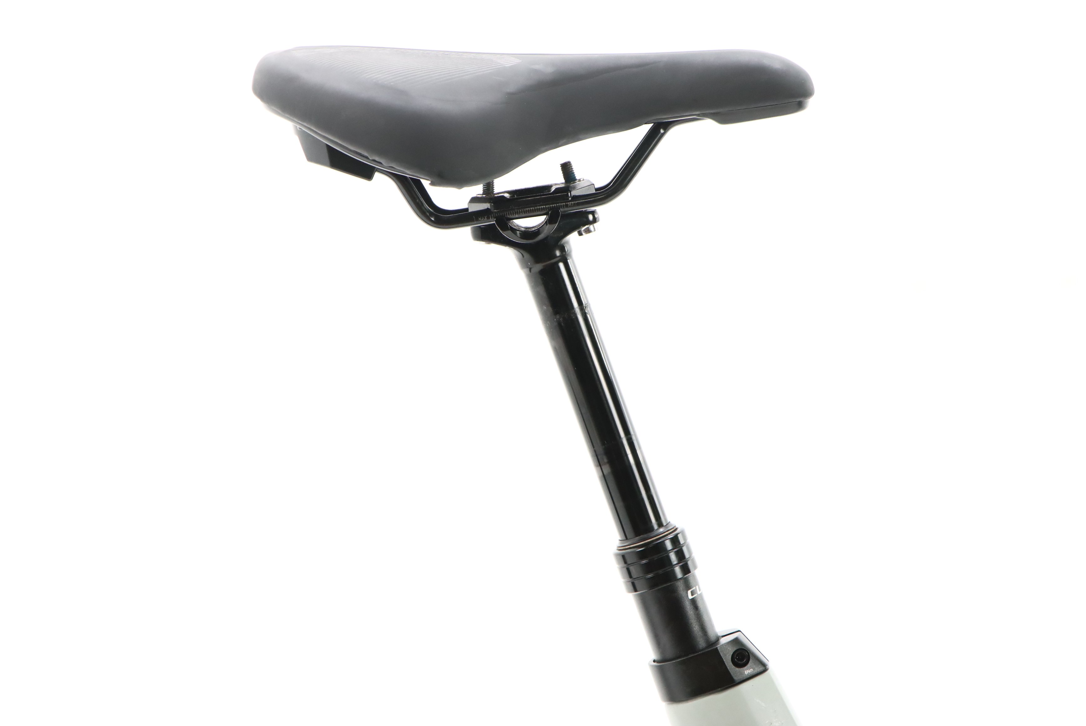 4003e6ee-bb12-478f-94e8-1549738c2571