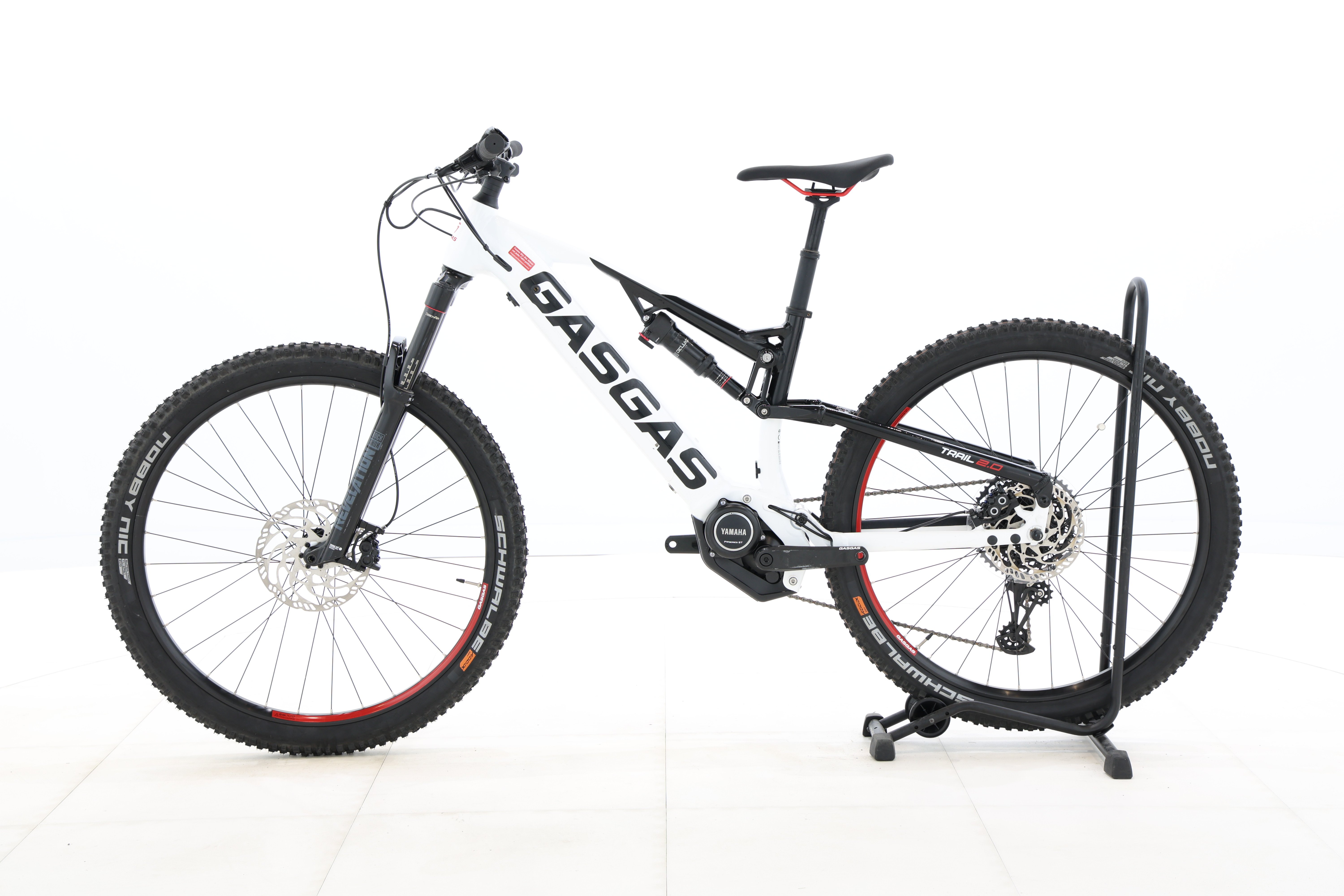 9e29d622-3ad3-415a-8b78-7589ed814bd0