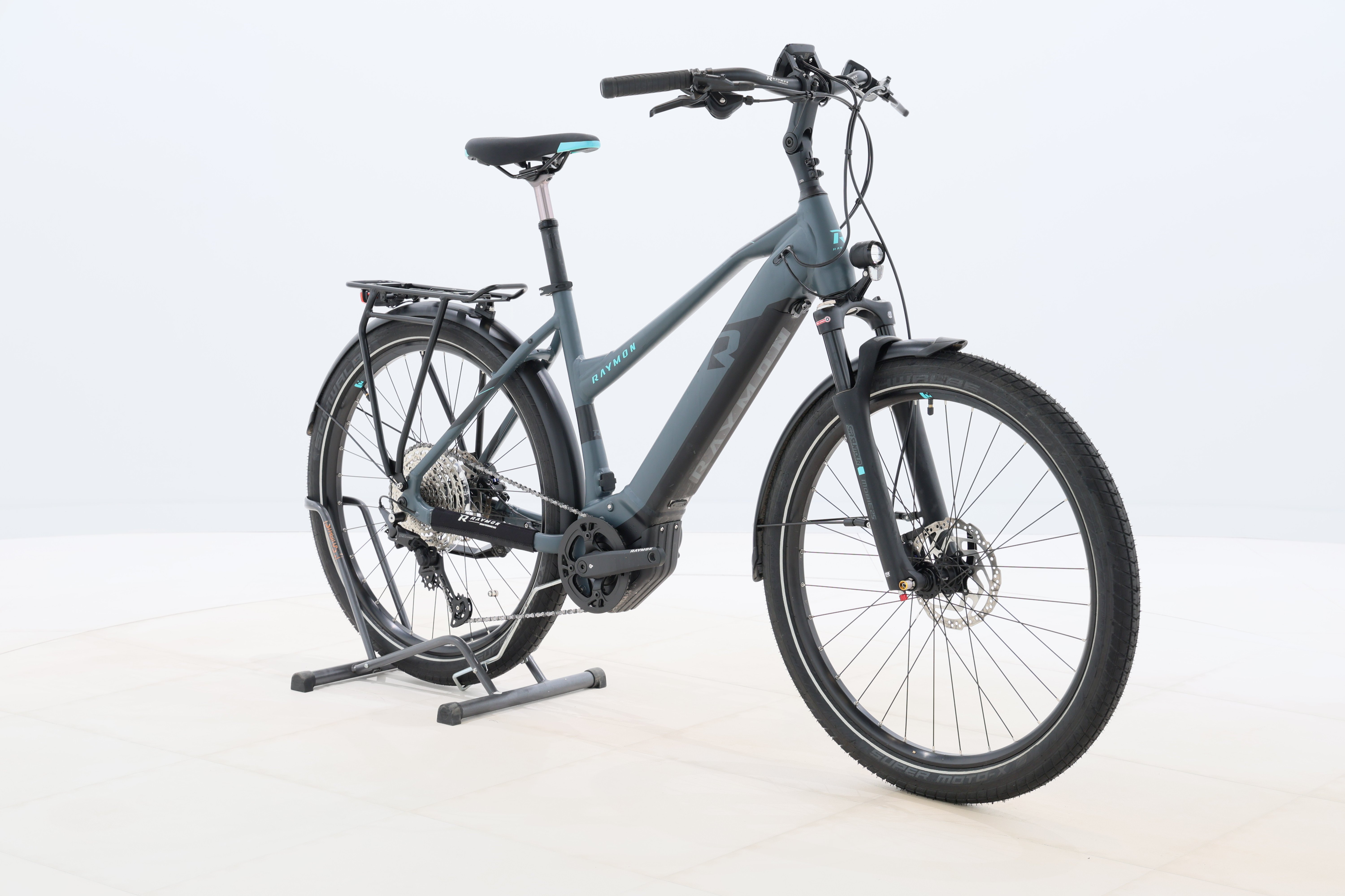 97beda43-d66a-486a-ae15-b6a853cf9f9b