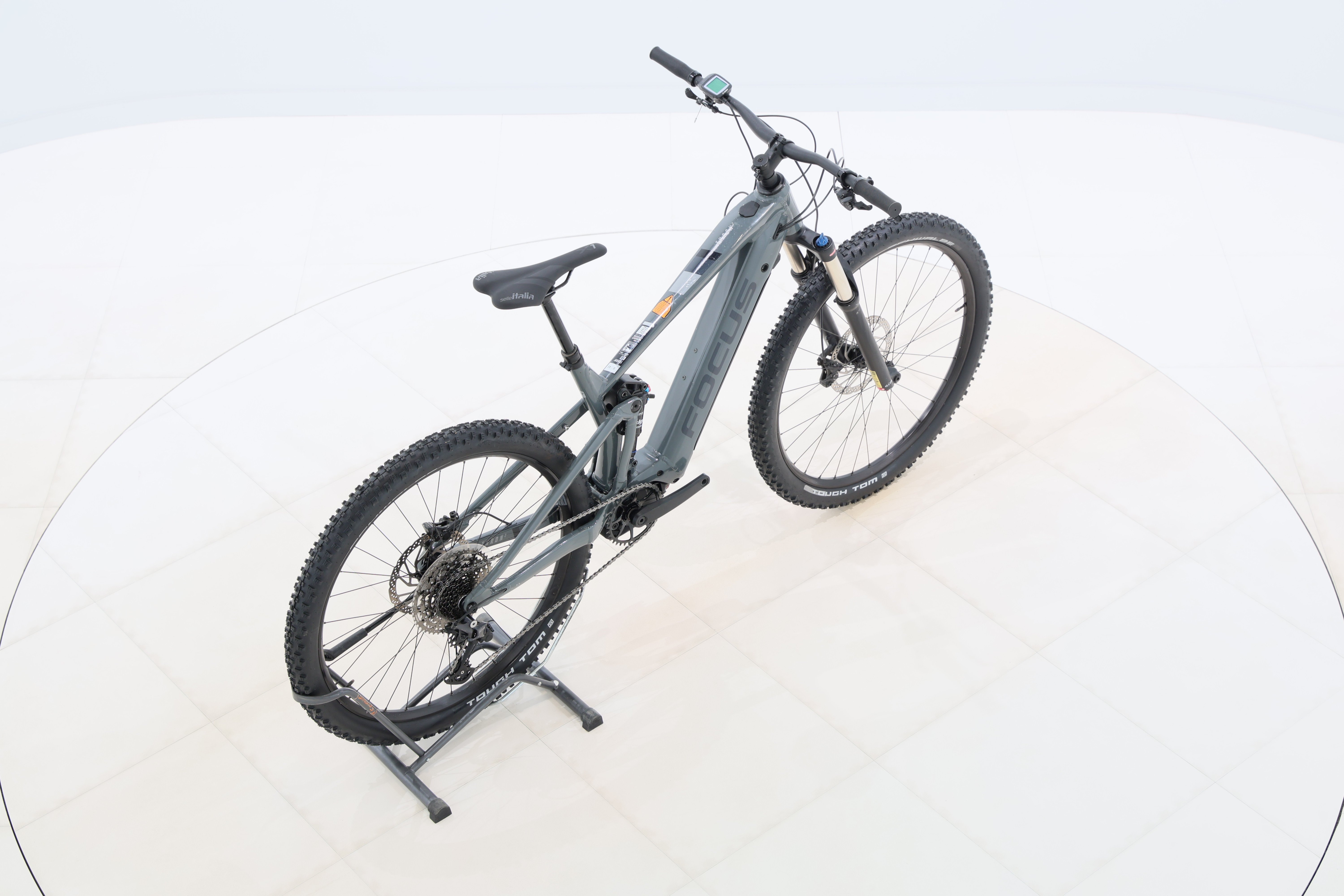 180f1b87-78f3-4ffb-887f-1c5216f34e2b