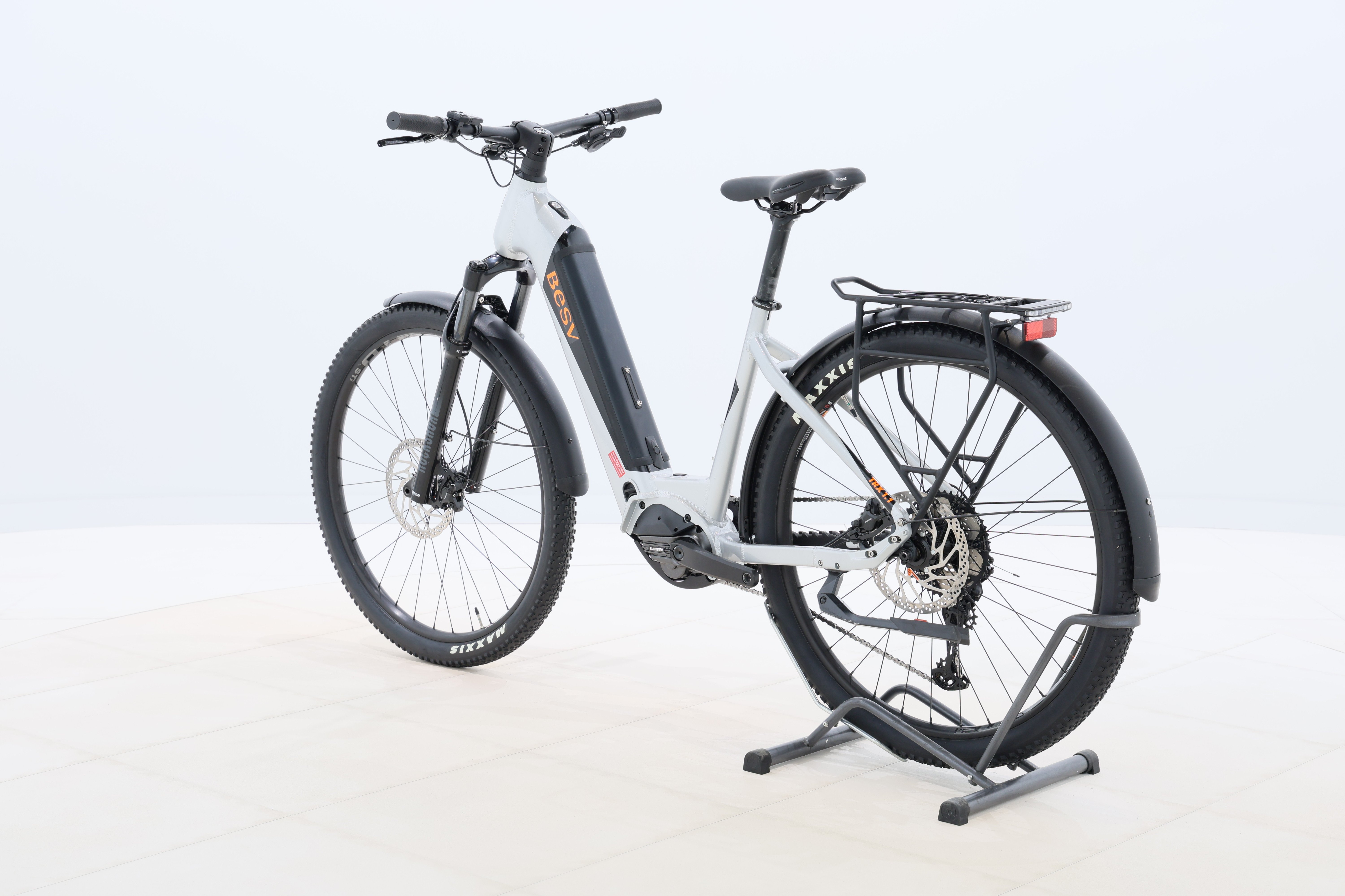 b7769052-73b6-4b22-acc2-194adaee2b6b