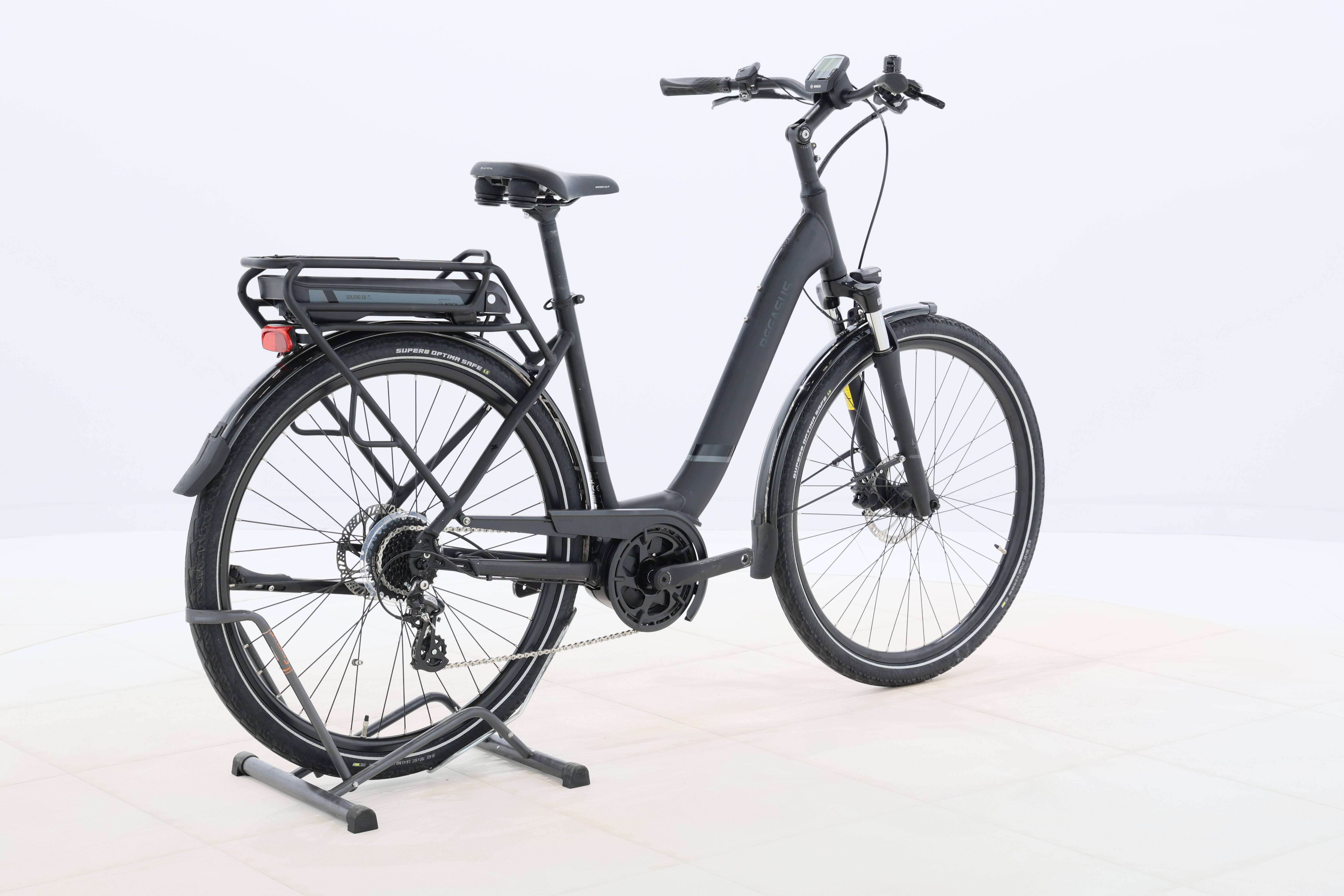 acc0b498-afea-4692-8345-bf9a1d8bdd71