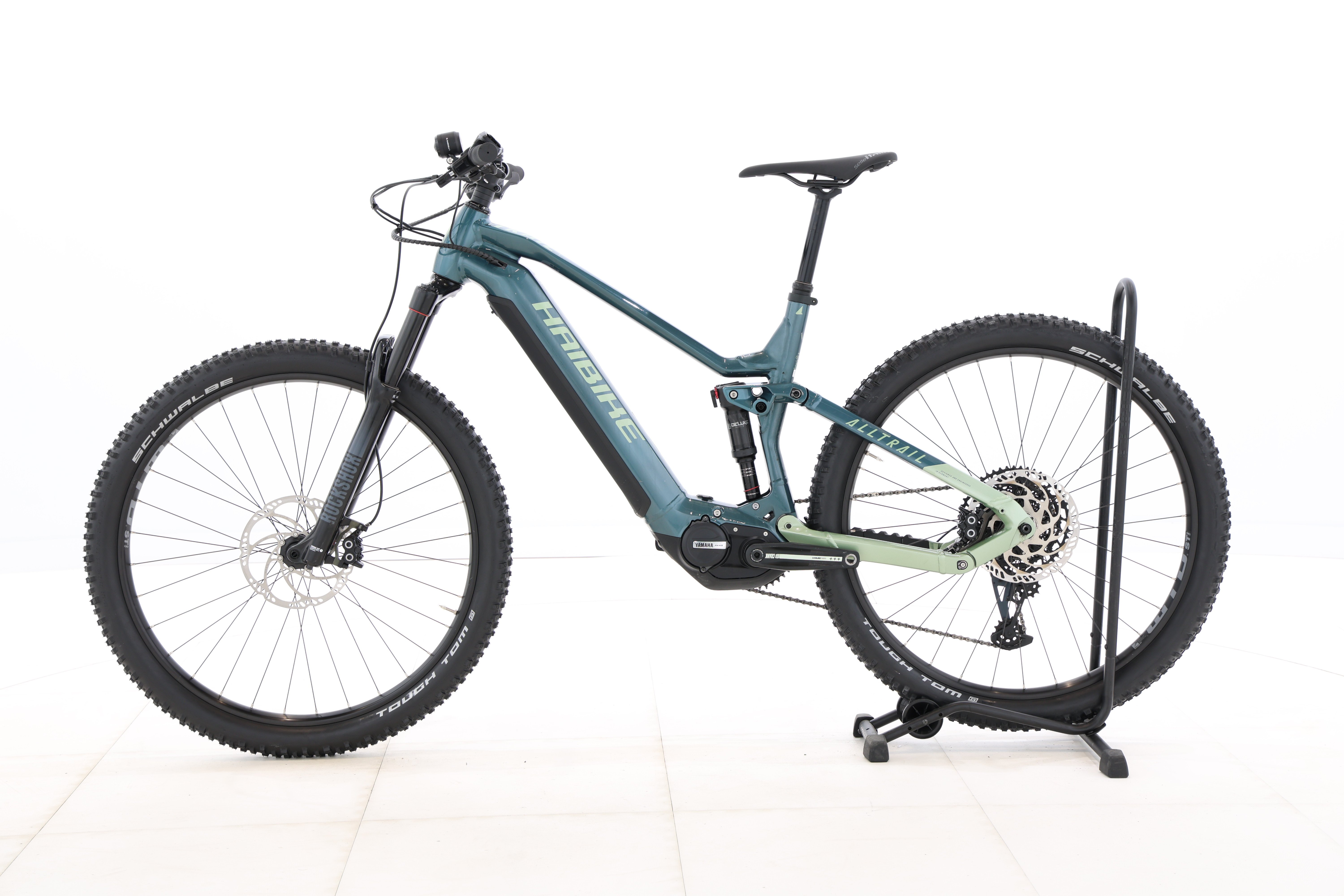 836dc593-27b6-47f4-b941-ddef9ca8f361