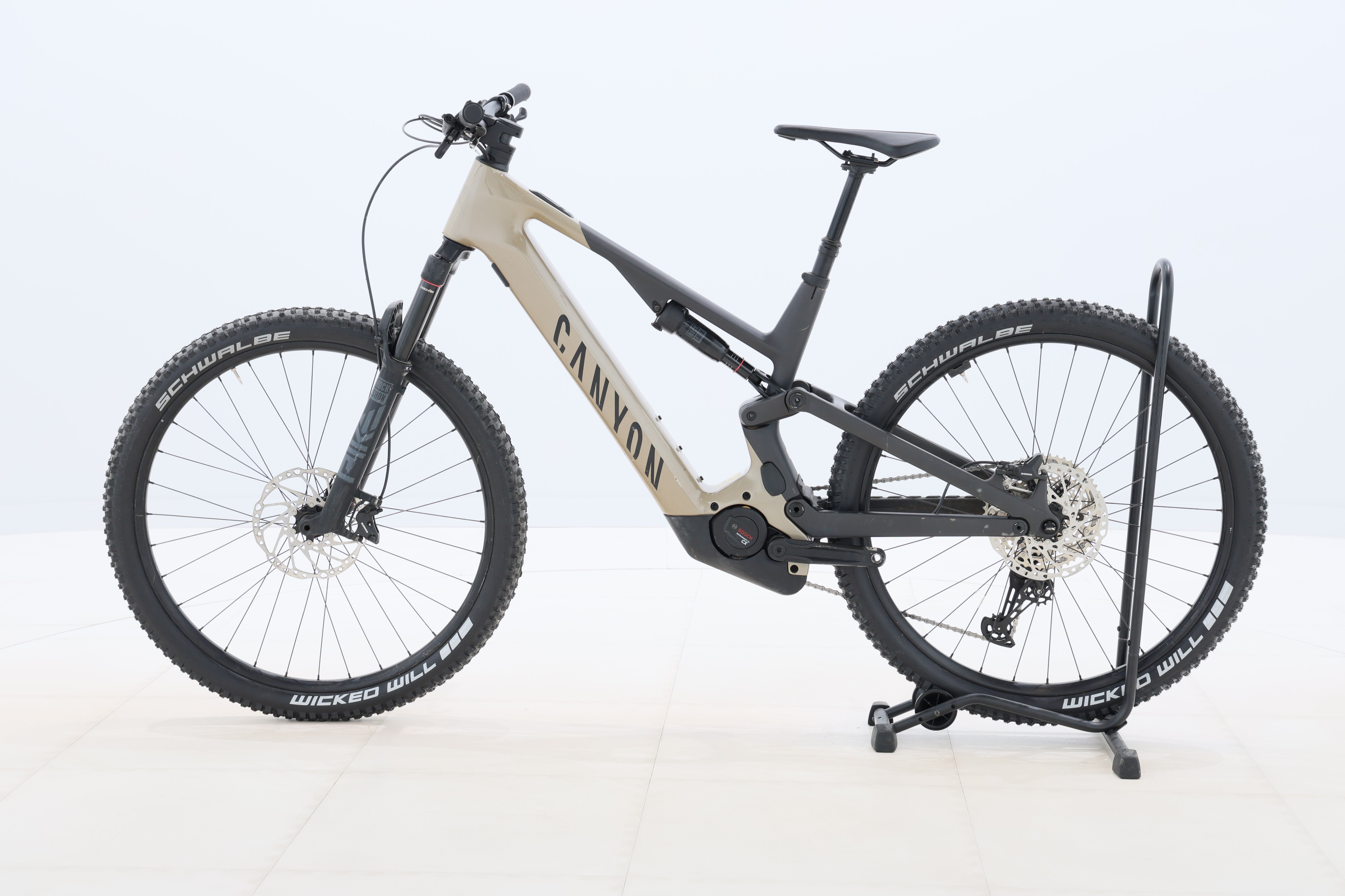 fbebce2d-626f-4695-879d-37f2c197a930