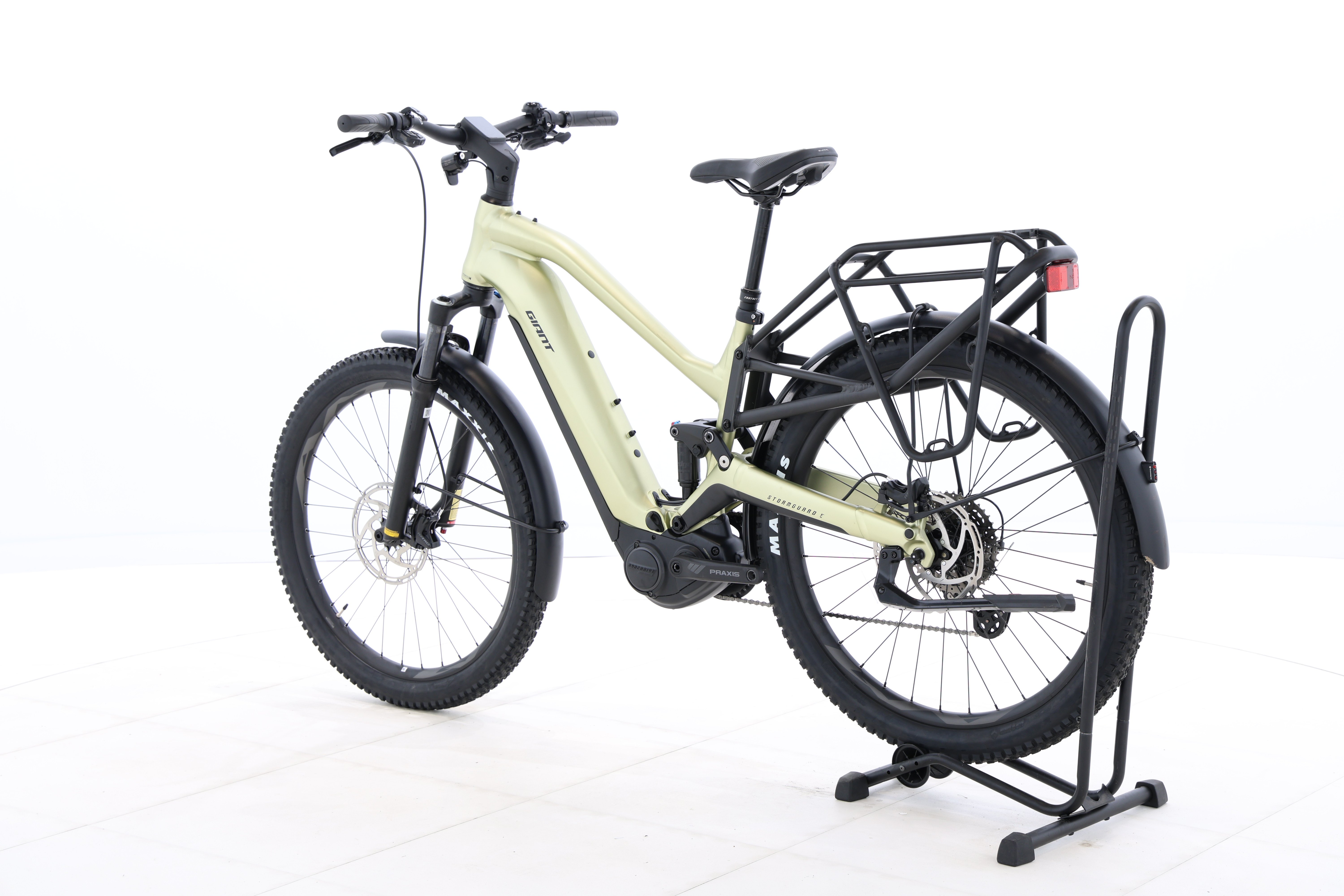 dc8ca27b-3c04-47fc-98e4-1bf0c4000f91