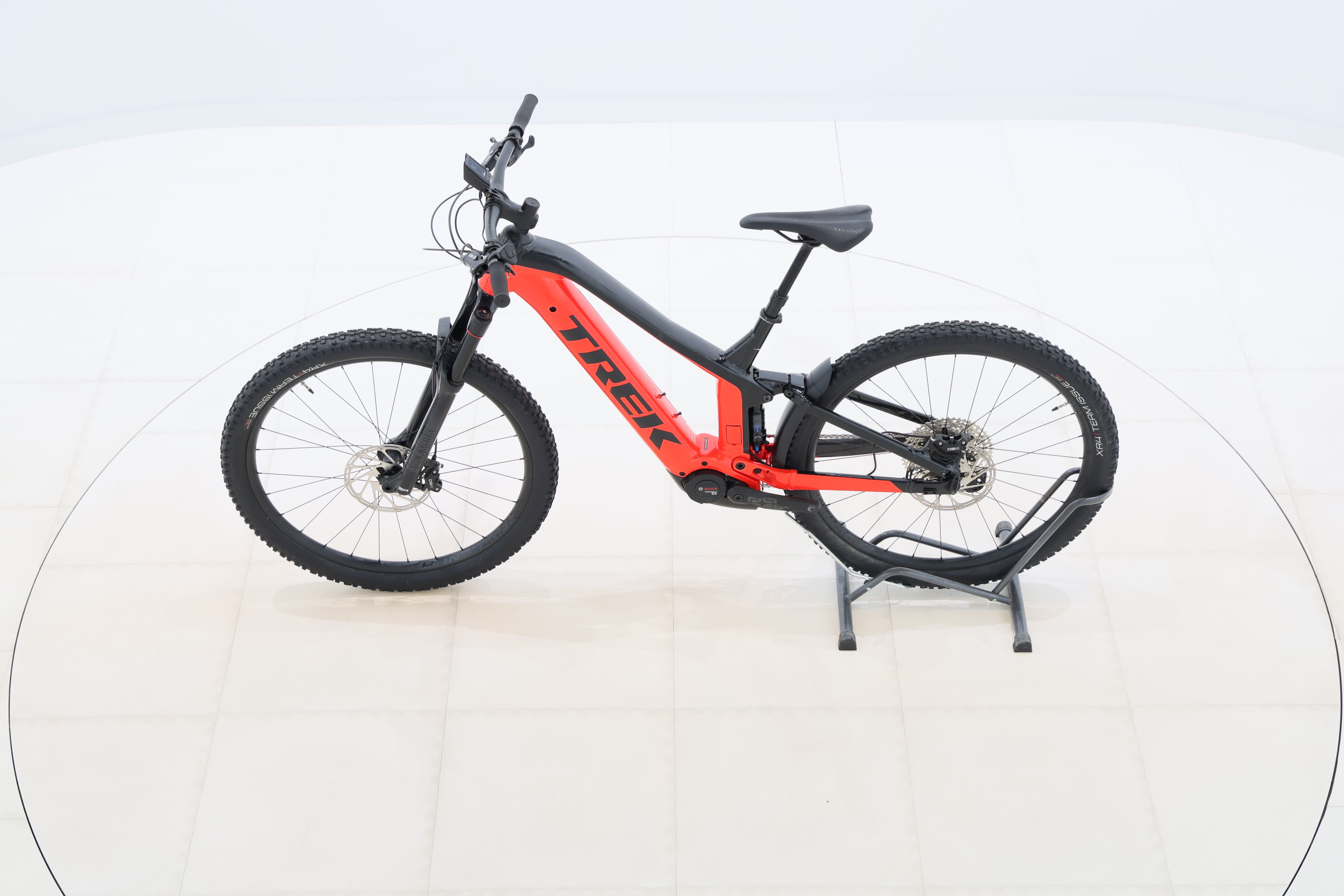 dc87d688-5832-438b-983e-c481176e8388