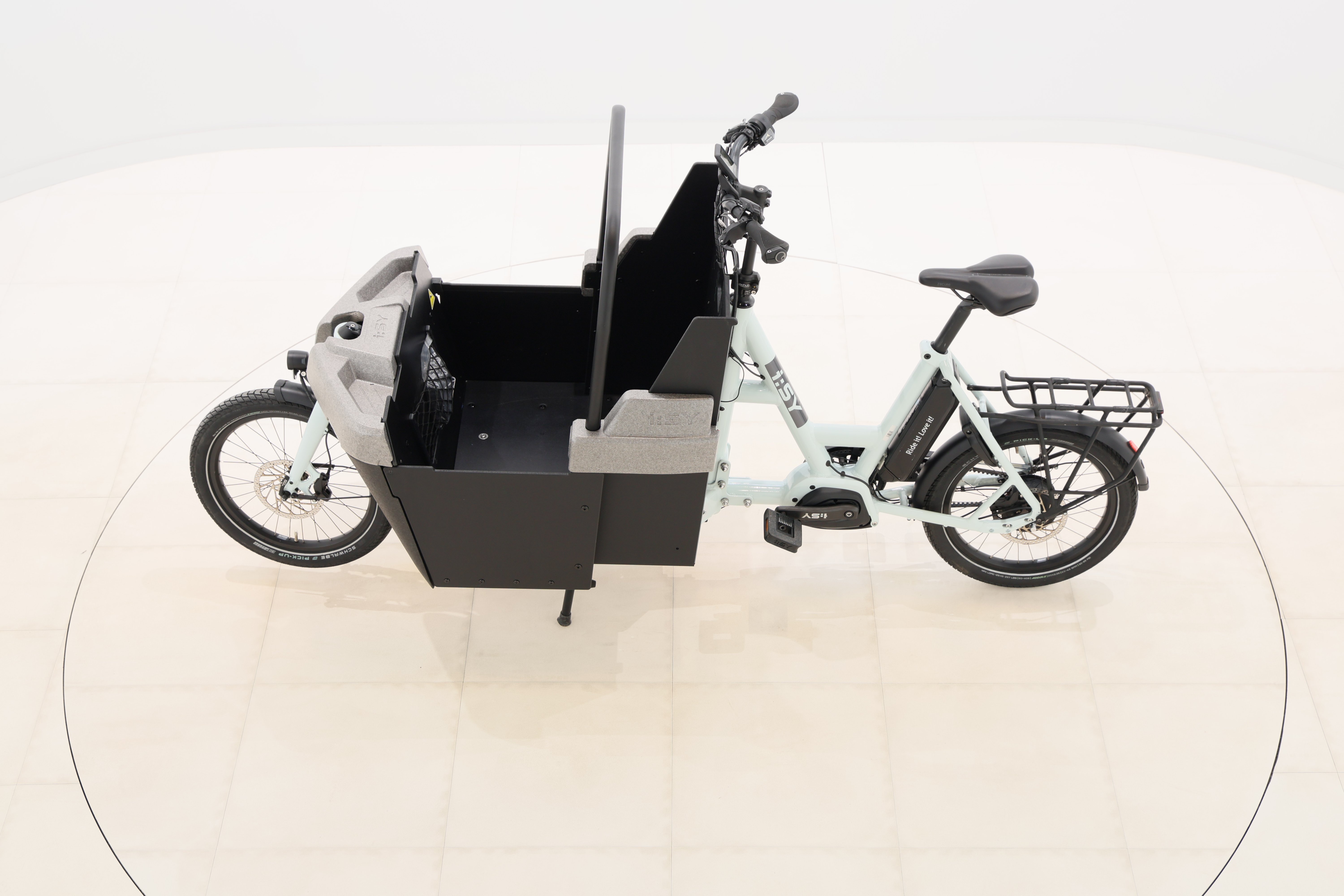 3946632c-8106-4b73-b3af-5fadc8c7d8cc