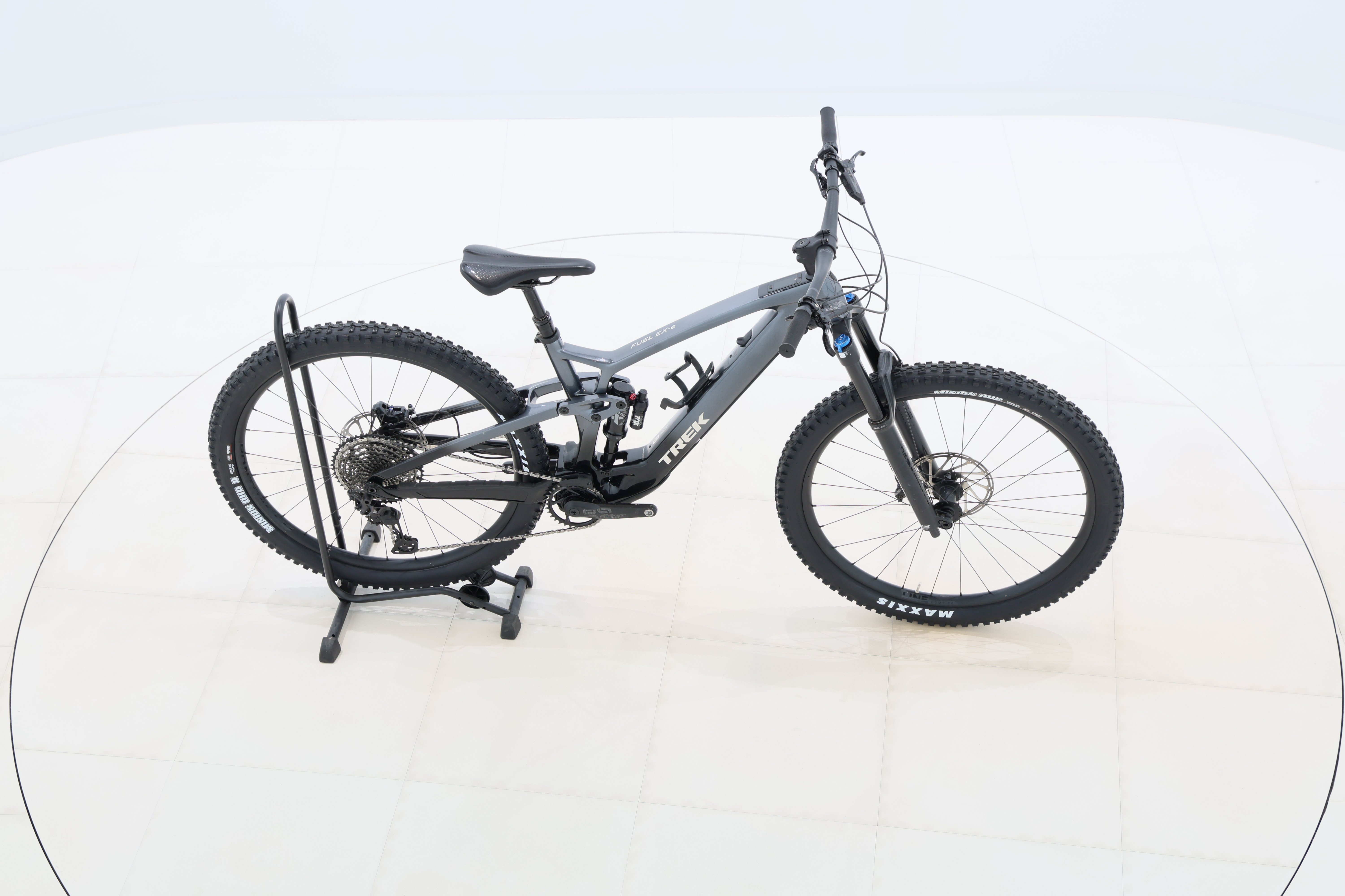 19cf7908-1cba-4f45-a40a-ed7fe4969f69