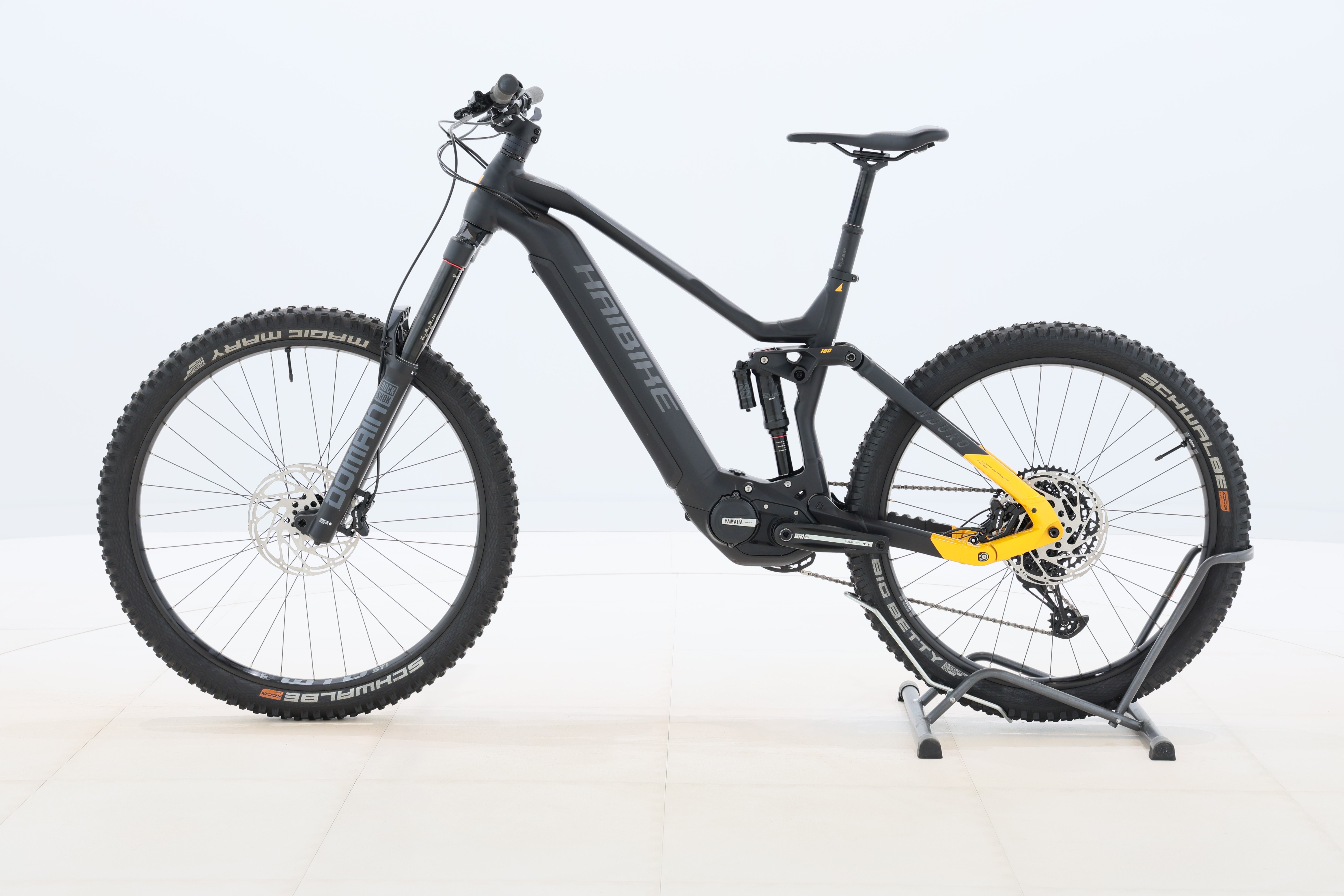 8d398422-aa40-43dc-8b88-6df9bb4124e1