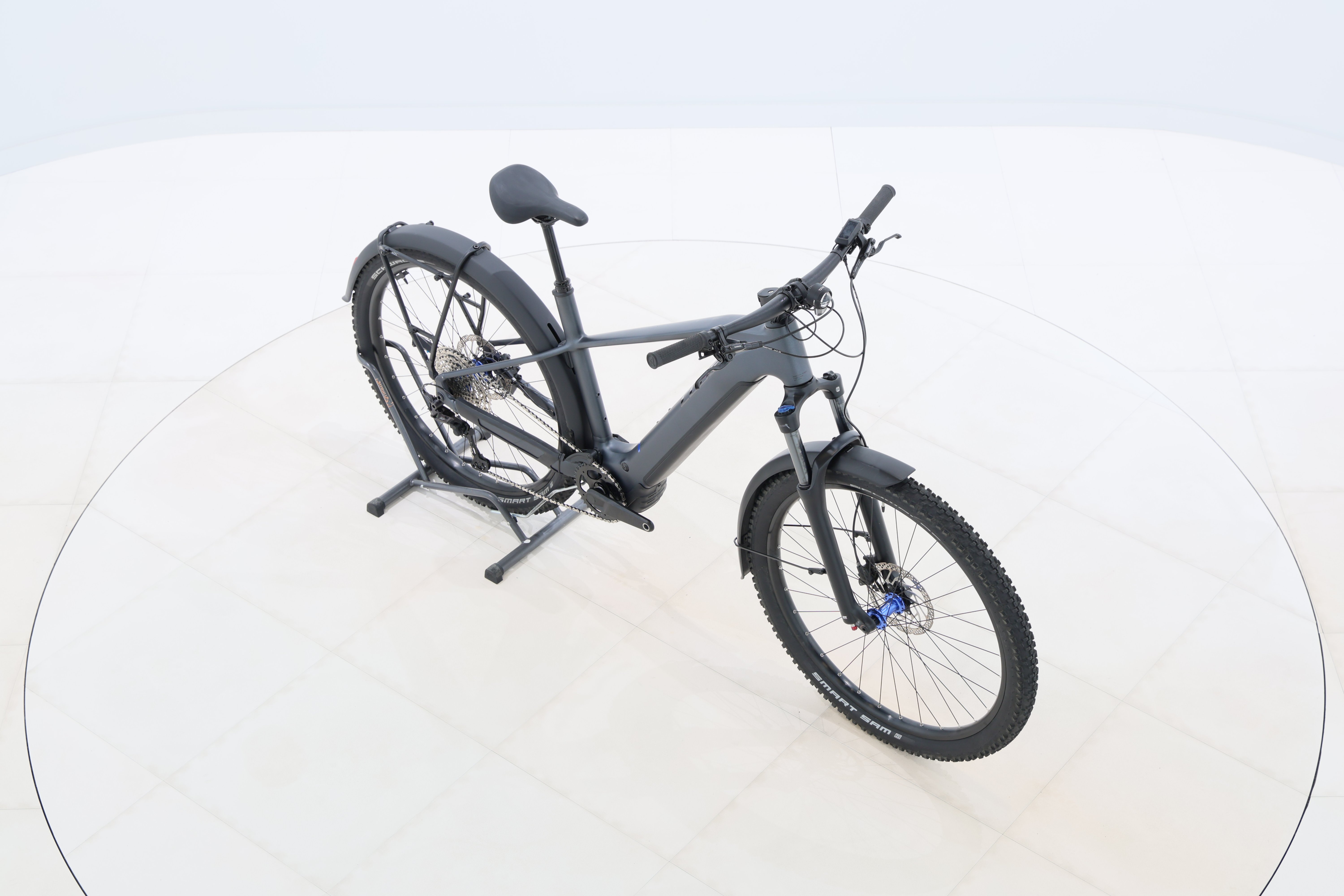 d0121d75-31bc-411c-a128-1511b54ac7e9