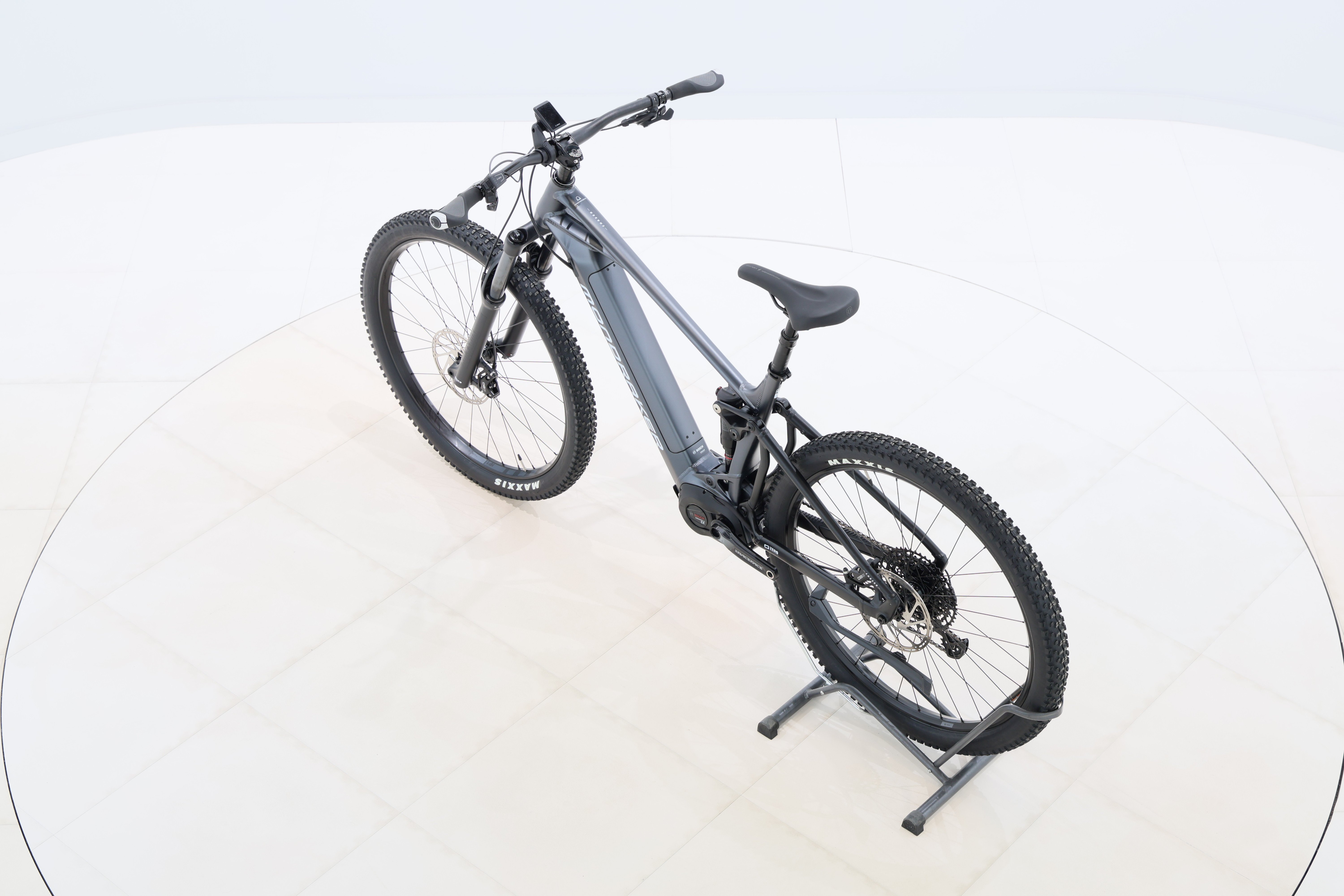 a89a934f-f3e9-4372-ac71-4785df87baa0