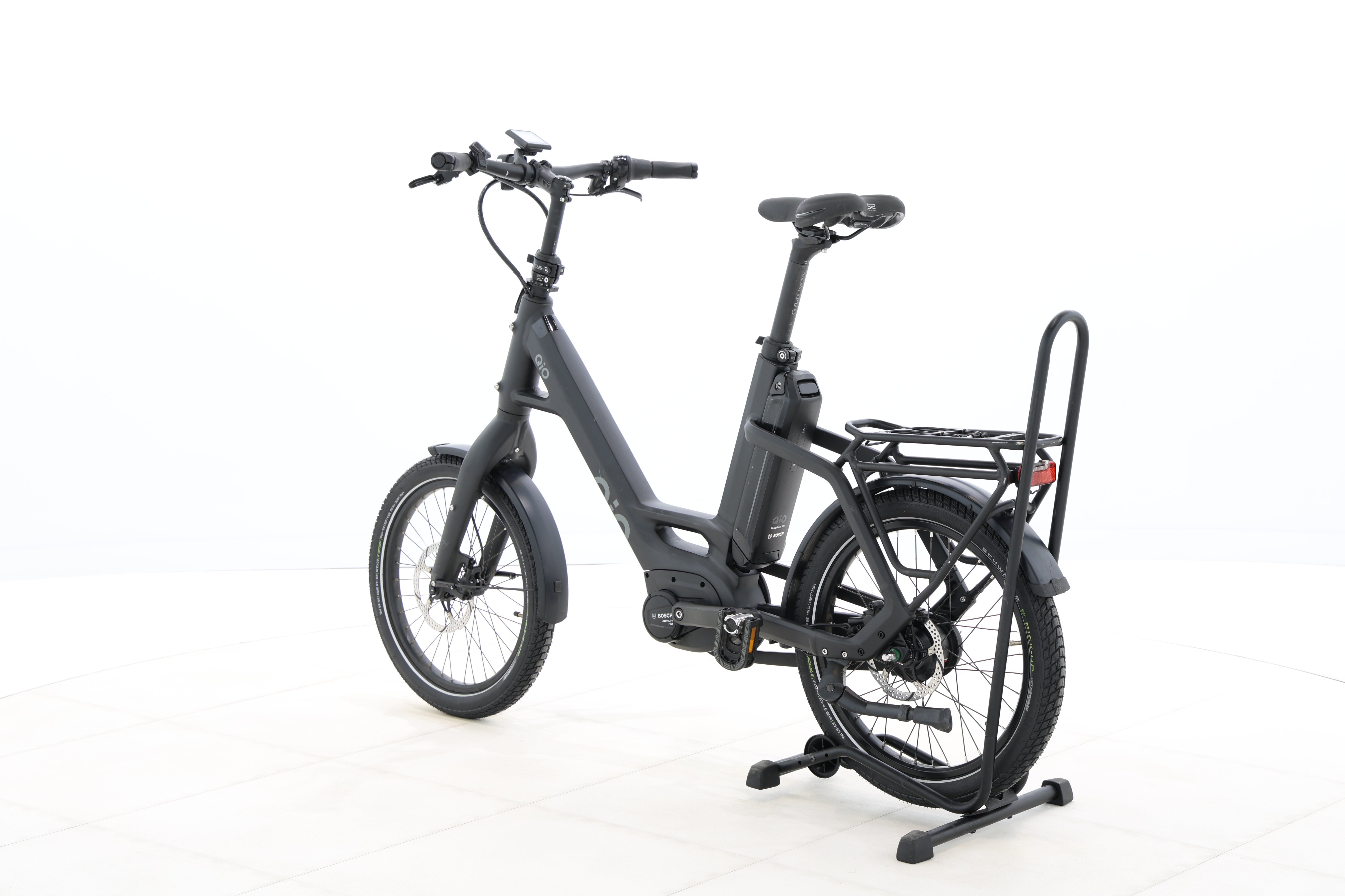 c58b327d-2dd5-45cb-8c33-e98e352f177b