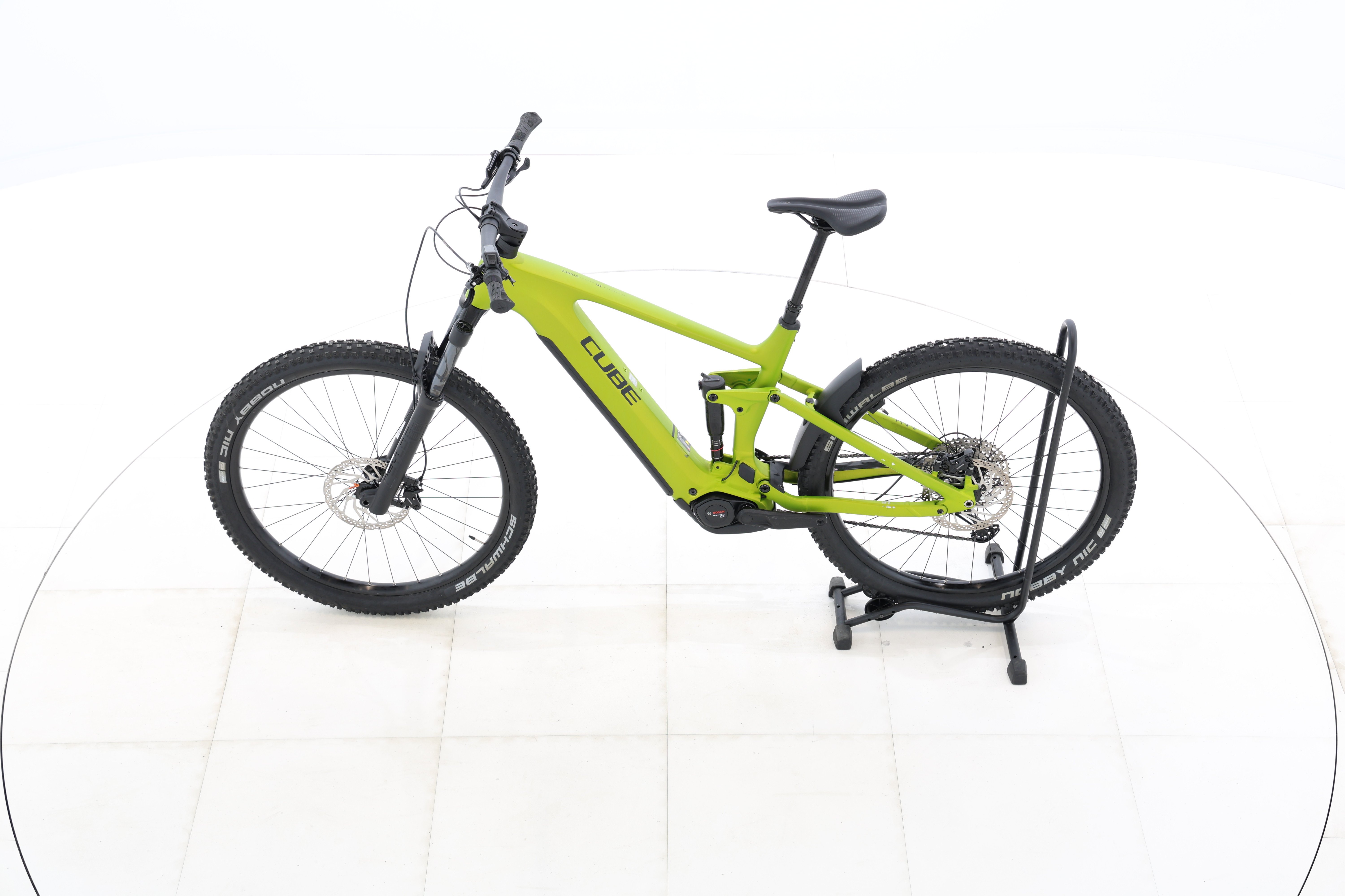 a8dc6938-e829-4bfb-ba1a-66f117dd748c