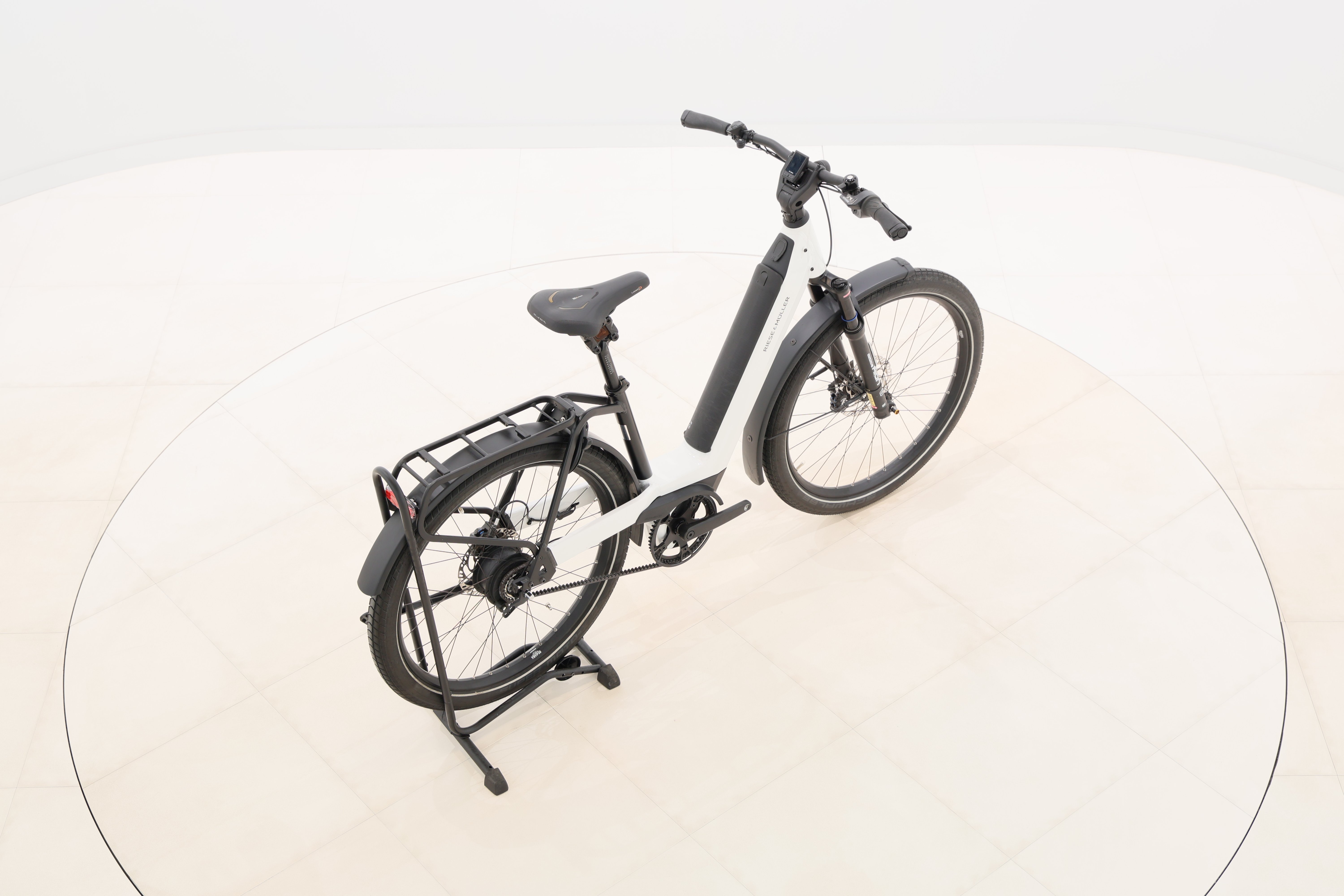 ed4fb847-9e44-453e-b01b-351d369b276a