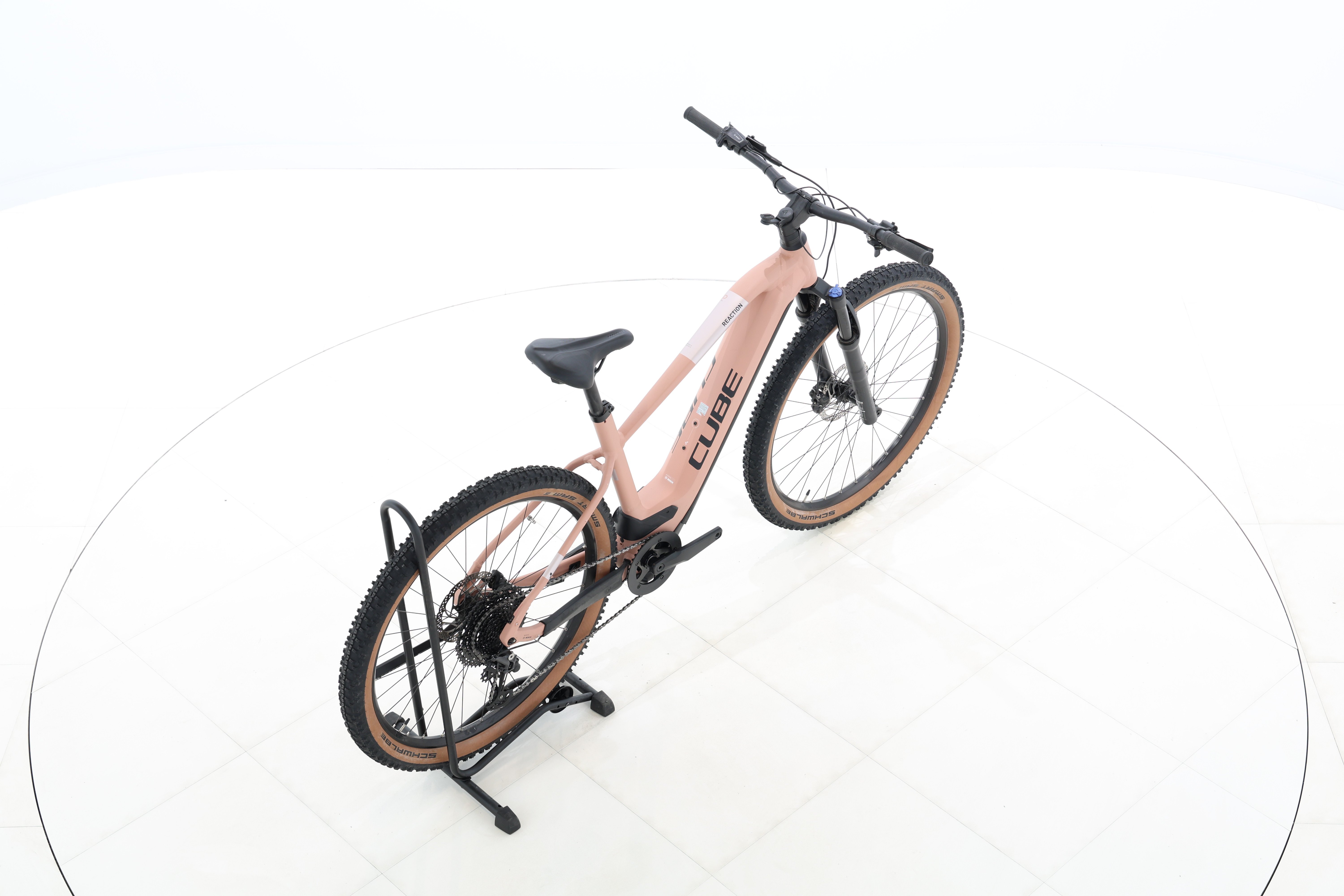 8e644742-0656-4162-9db1-e1c01fec96d3