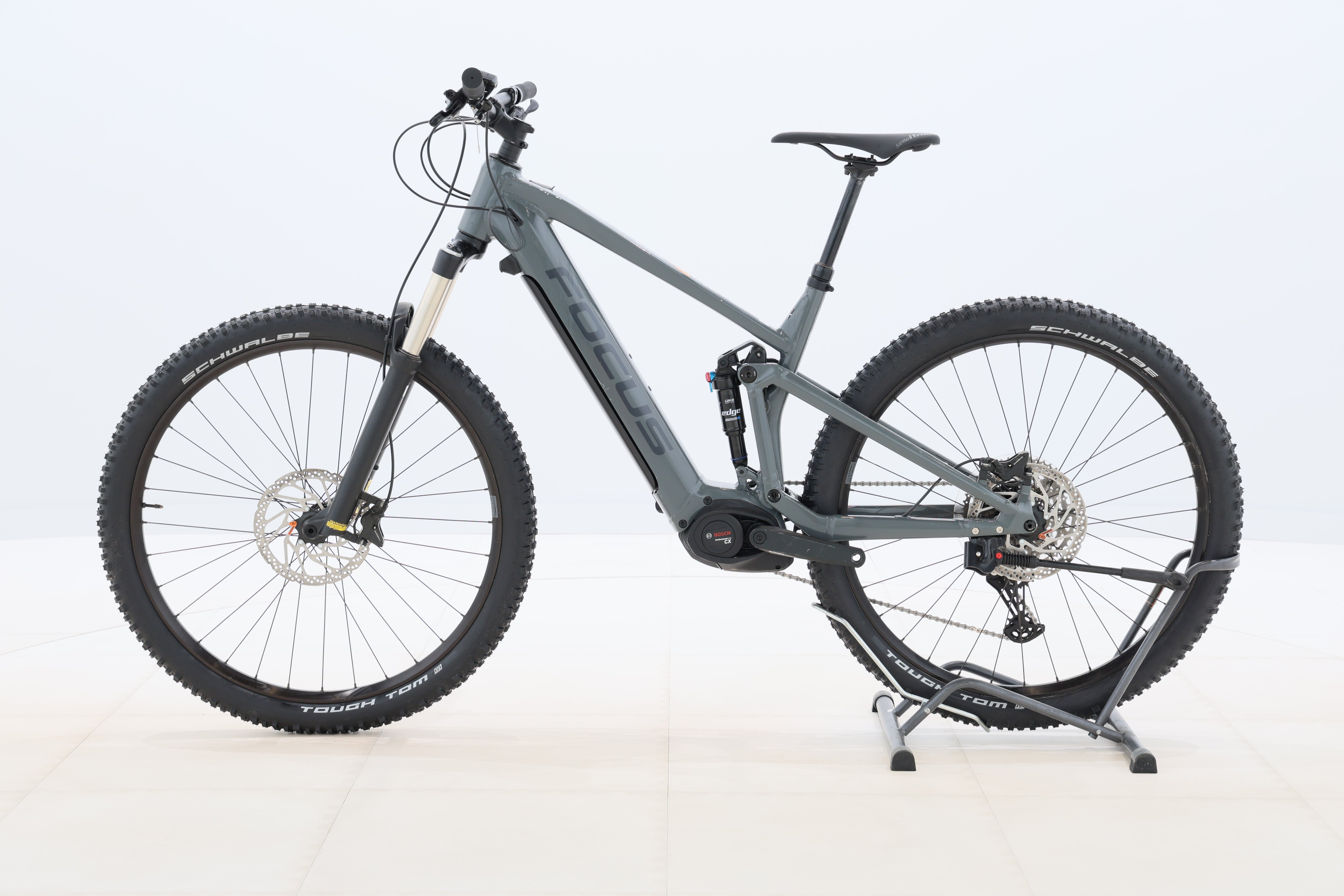 180f1b87-78f3-4ffb-887f-1c5216f34e2b