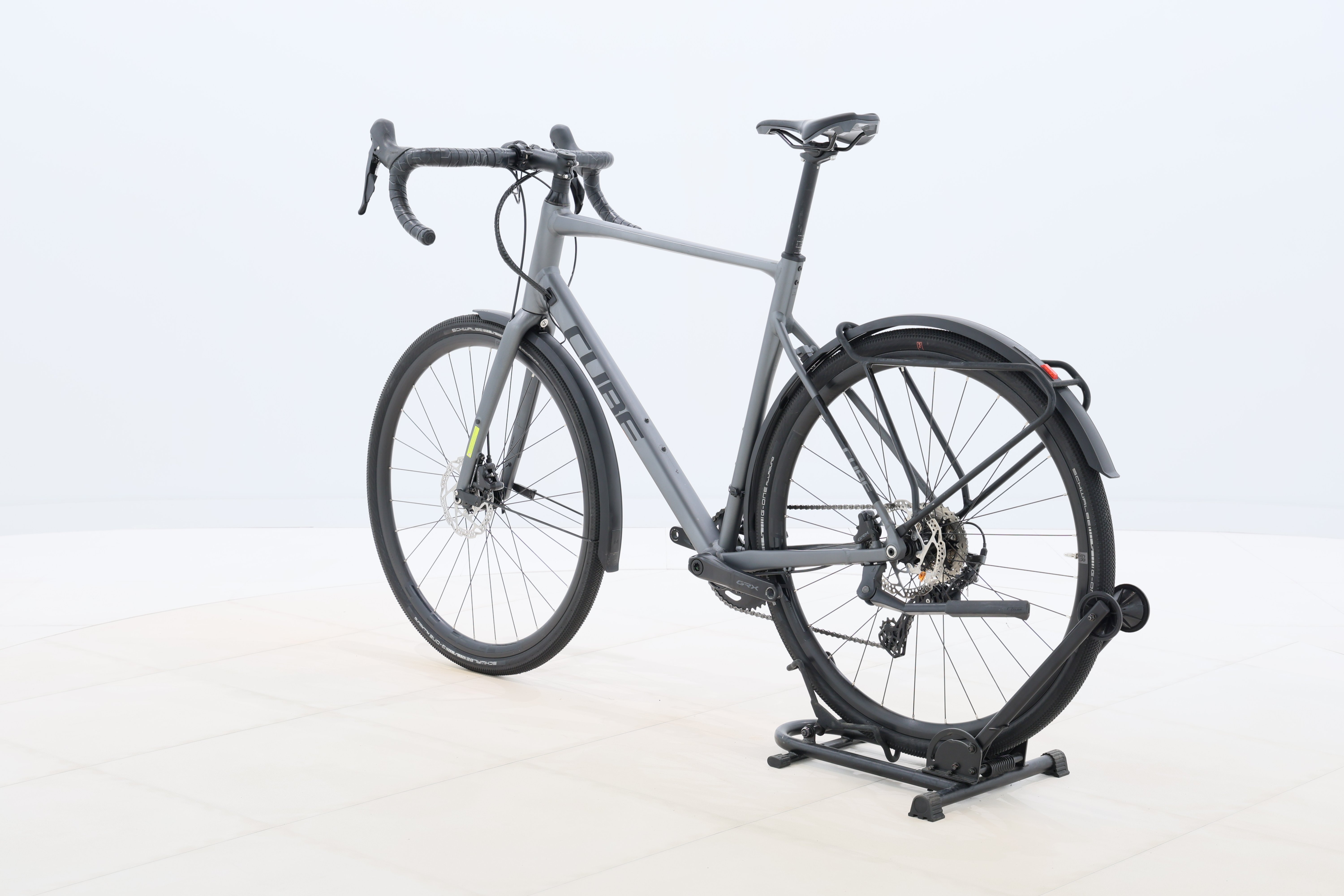 130e03c6-caec-40a4-9369-e355b3e4005b